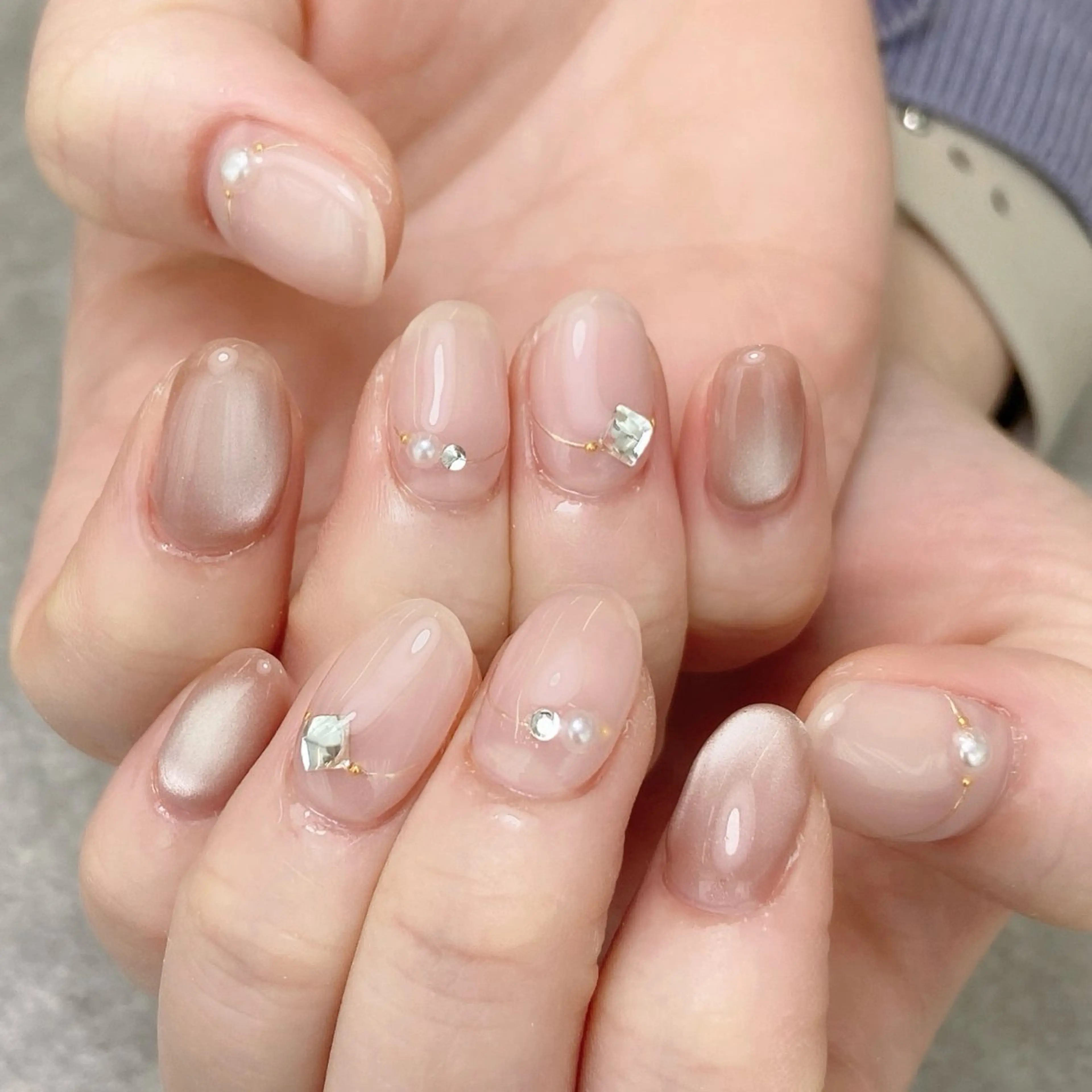 ネイル ハンドネイル Ayane 🫧のネイルデザイン