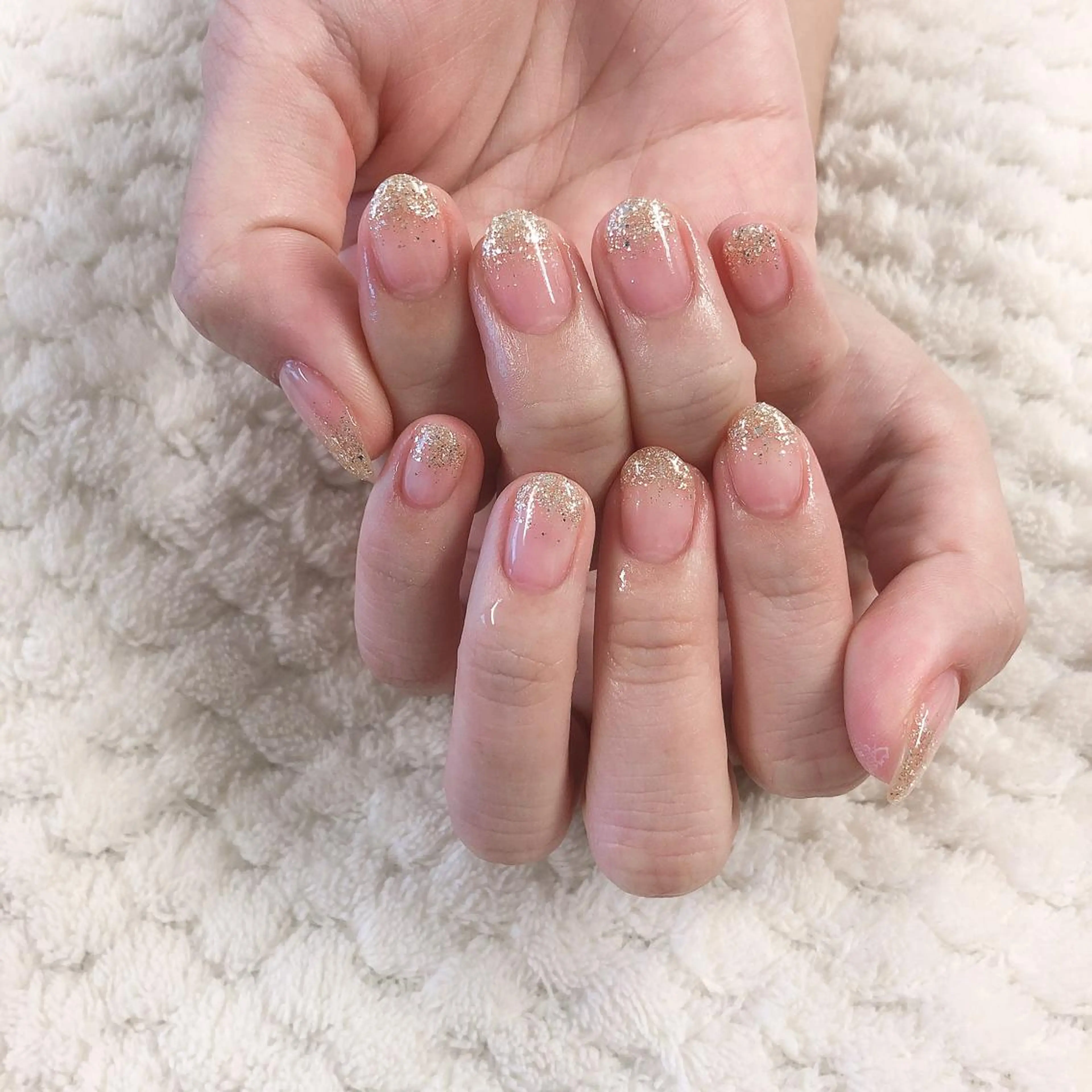 ネイル グラデーション ラメ(グリッター) ラメグラデーション ono megumiのネイルデザイン