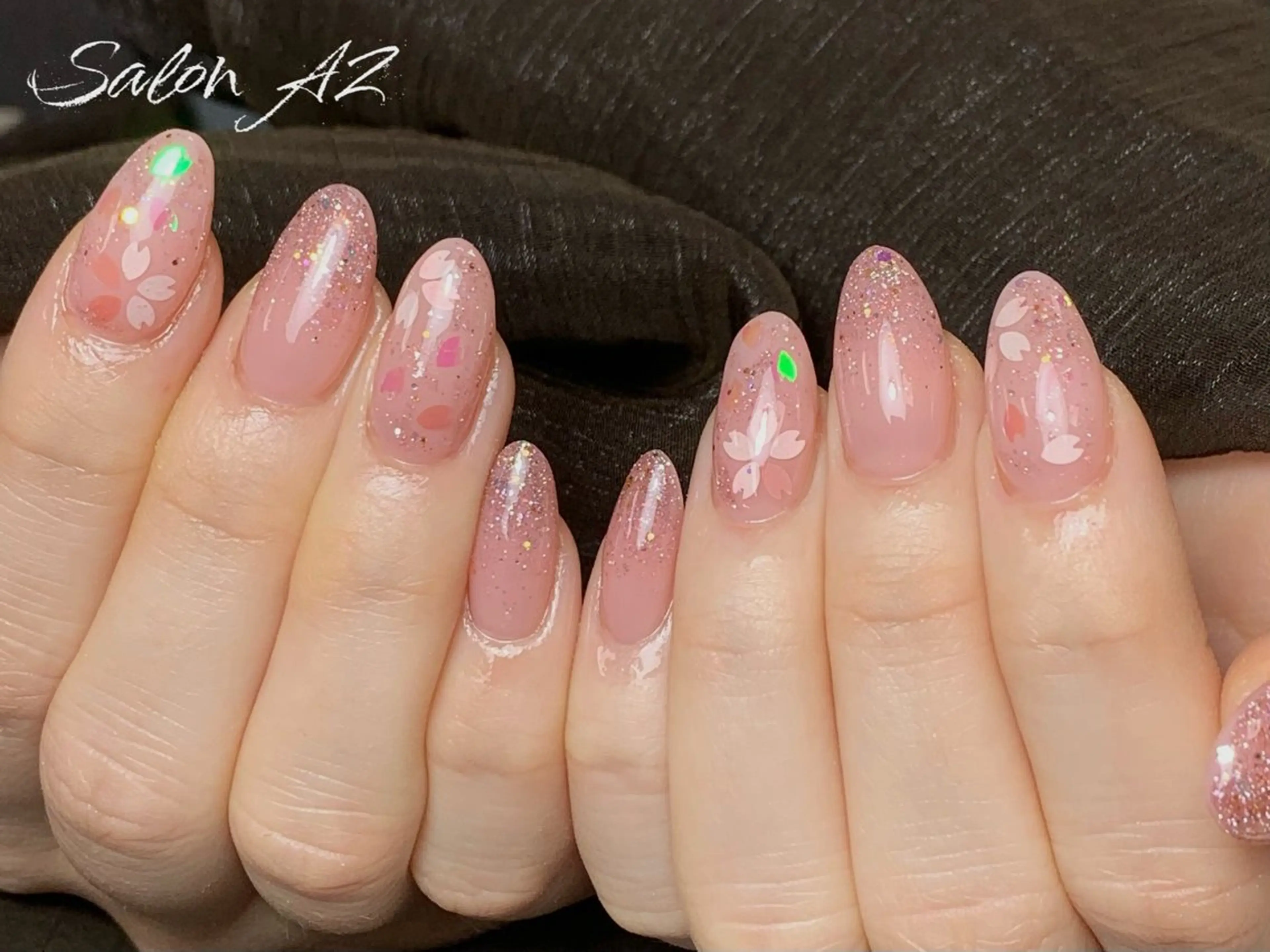 ネイル アートネイル フットネイル フレンチネイル マグネットネイル 持ち込み ハンドネイル salon AZのネイルデザイン