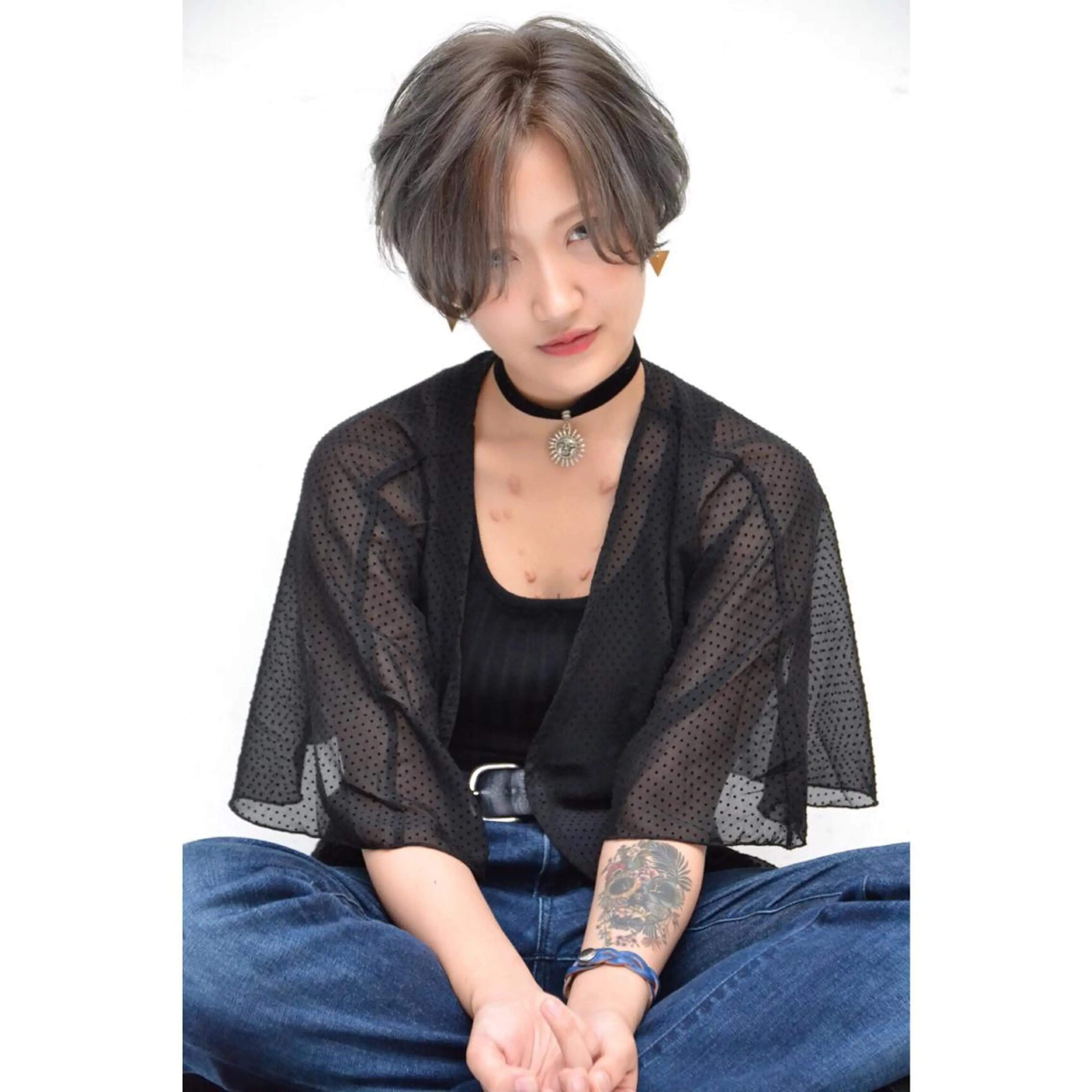 ショート ミディアム セミロング カラー ブルーカラー ブルーグレー ブルーグレージュ 透明感カラー グレージュ 江上拓郎/ショート /酸性ストレートのヘアスタイル