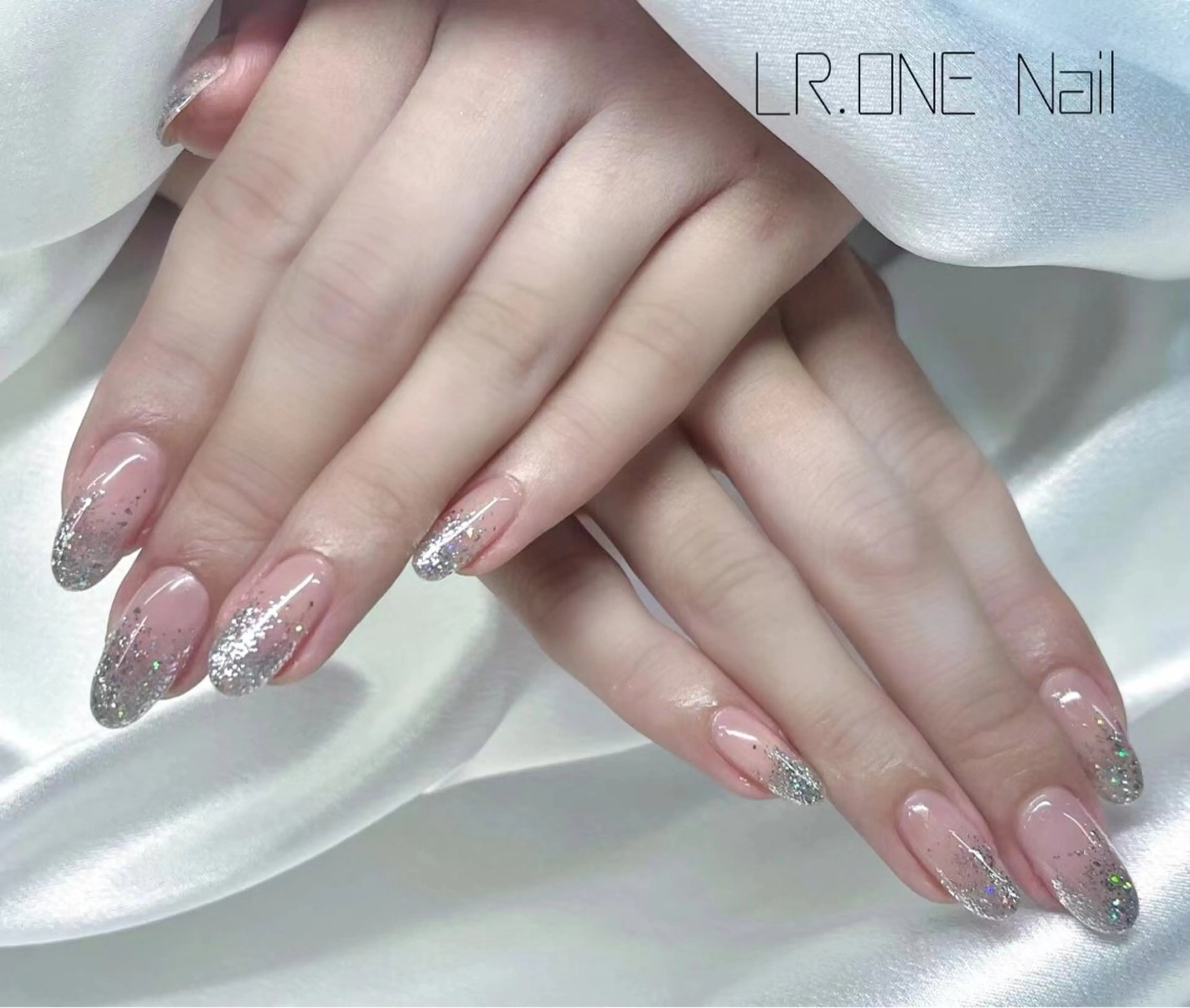 ネイル ハンドネイル LR.ONE ヨウのネイルデザイン