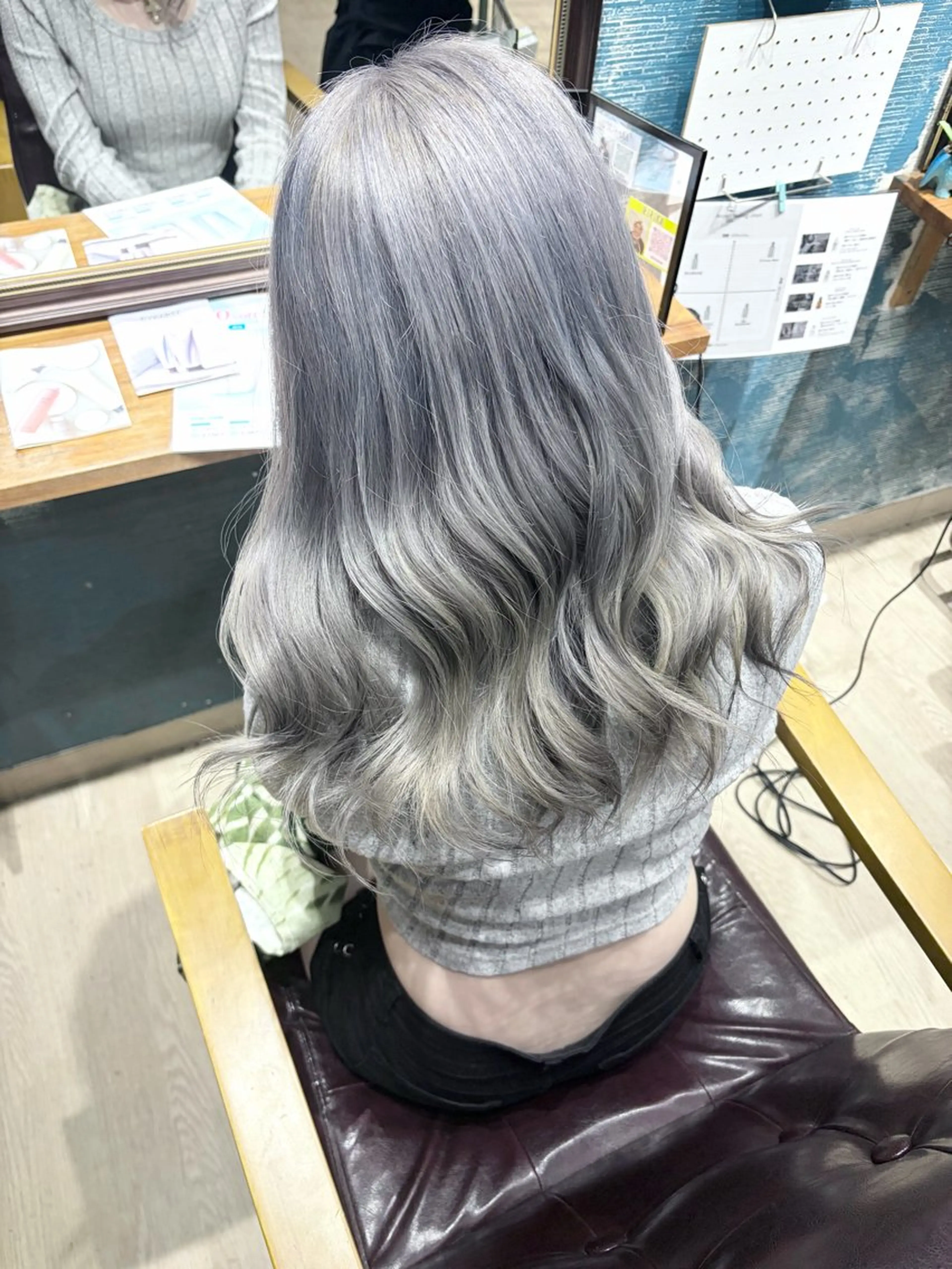 ロング ヘアカラー トリートメント ALOHANA/ Riiのヘアスタイル