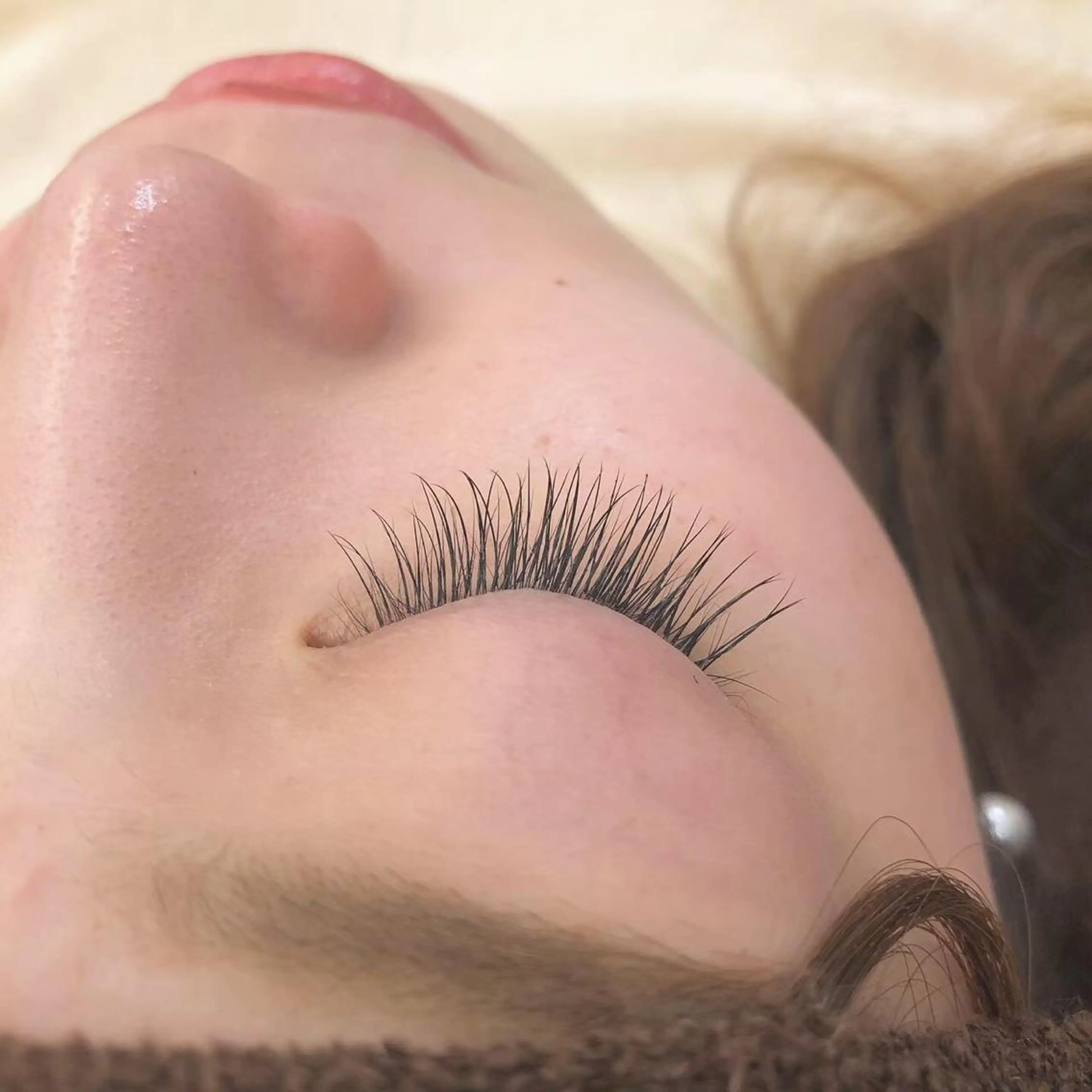 マツエク・マツパ 椿森 美瑠紅の眉毛・アイブロウイメージ