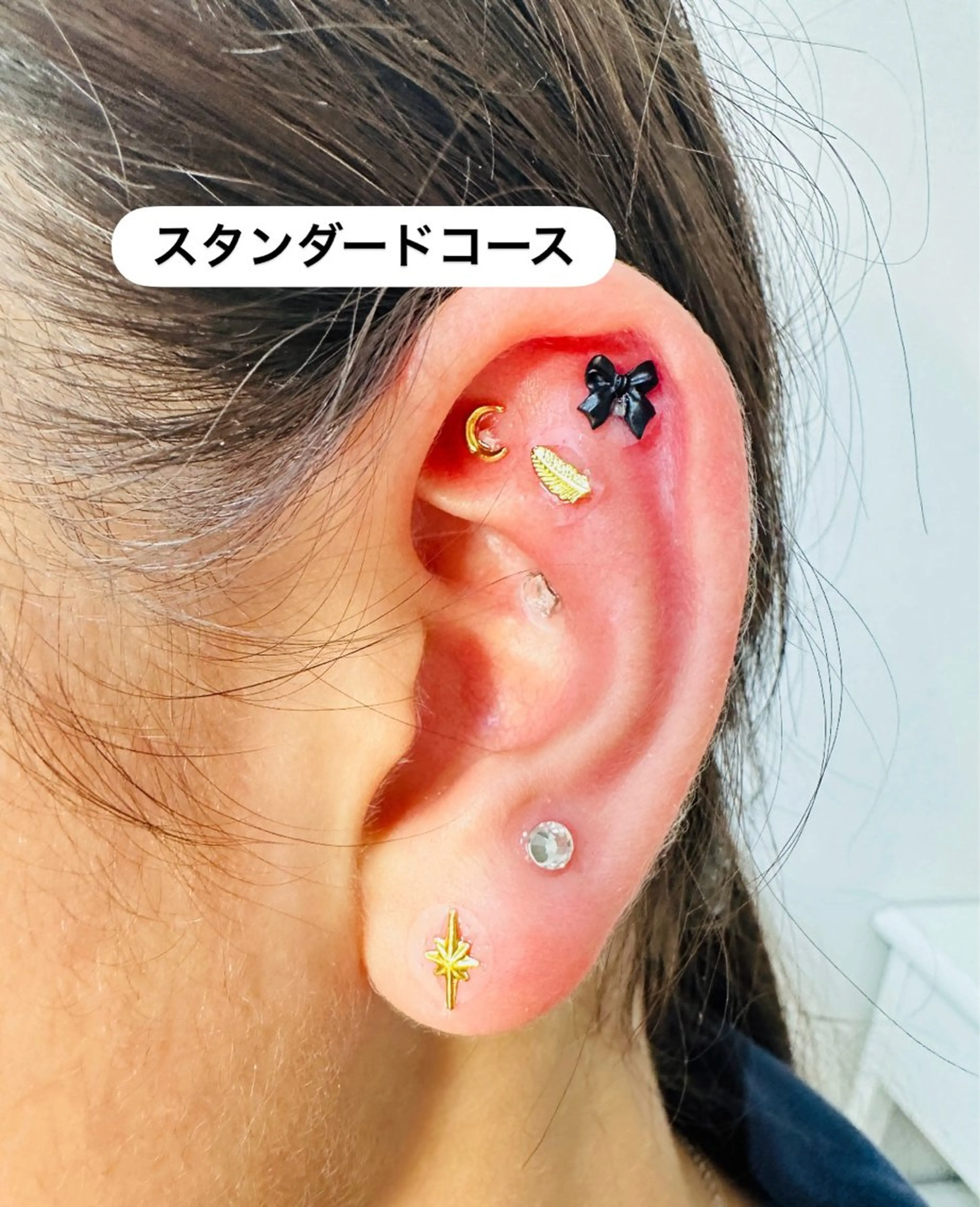 💎耳ツボジュエリー💎【スタンダードコース(両耳10粒)】の写真