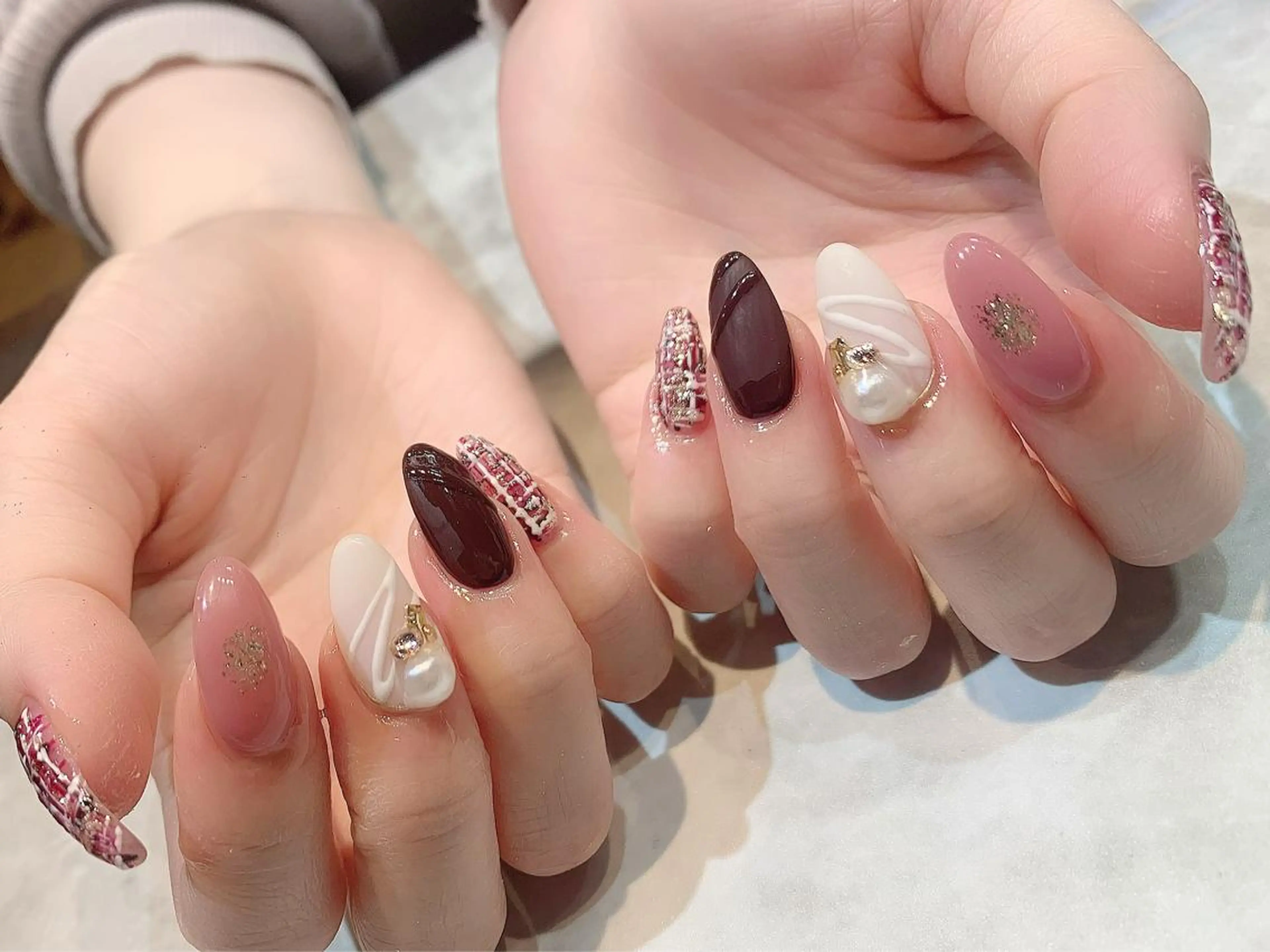 ネイル ハンドネイル デザインサロン attra 本八幡店のネイルデザイン