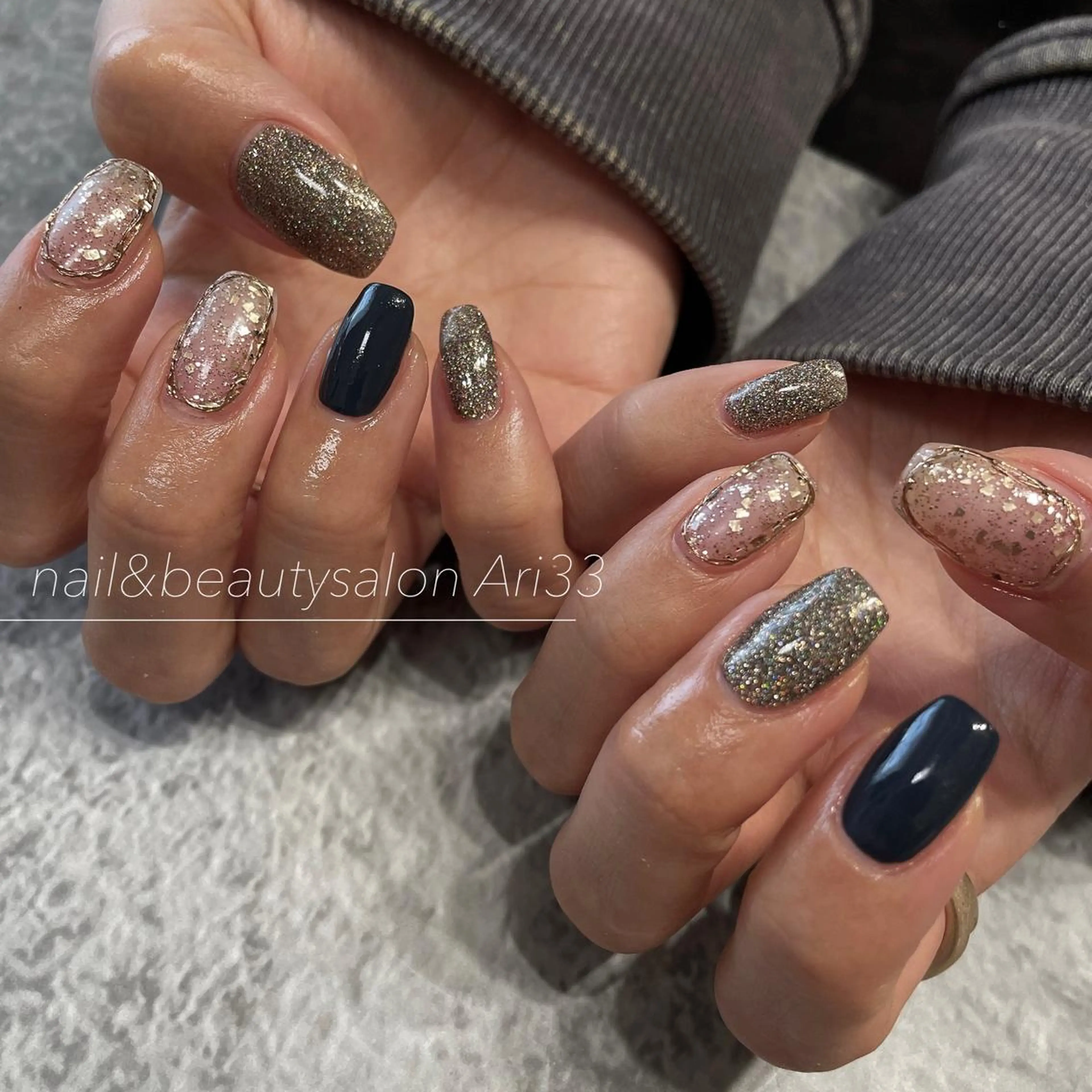 ネイル フラッシュネイル ニュアンスネイル ハンドネイル プライベートサロン Ari33nailのネイルデザイン