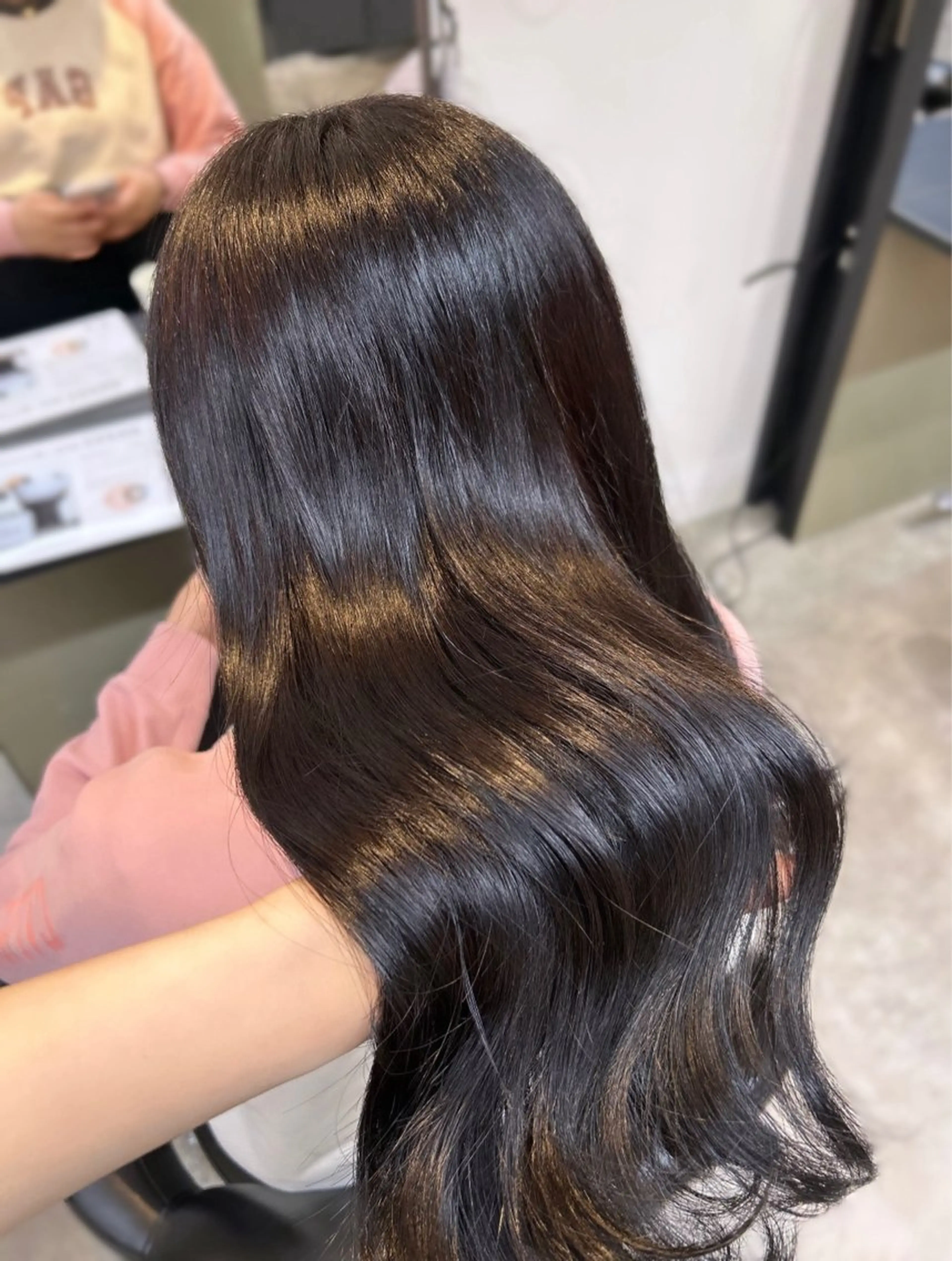 カラー 黒髪 ブルーカラー ブルーブラック 透明感カラー୨୧ 松山理桜🩰˖ ࣪⊹のヘアスタイル