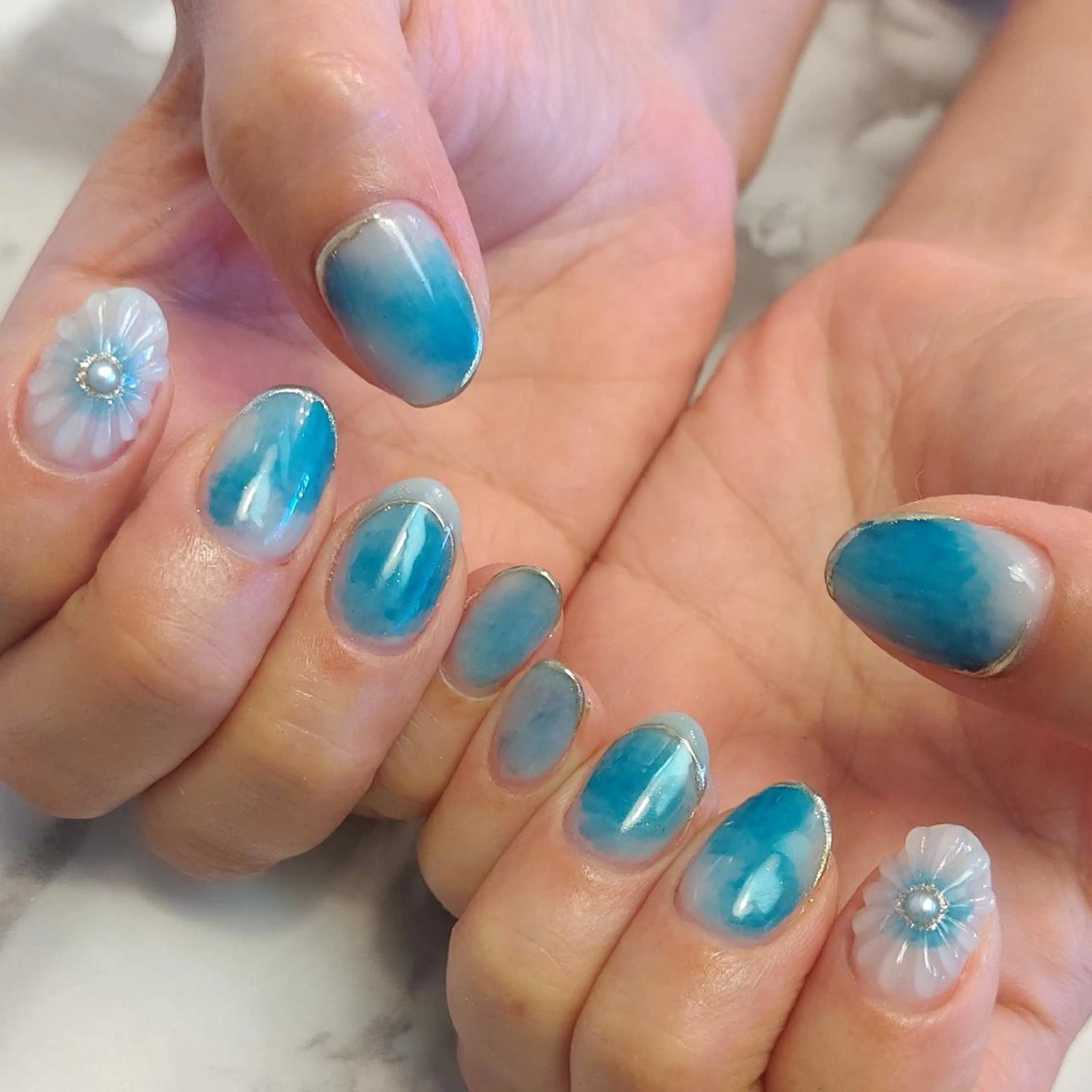 ネイル フラワーネイル ぷっくりネイル ジェヌインネイル 河内のネイルデザイン