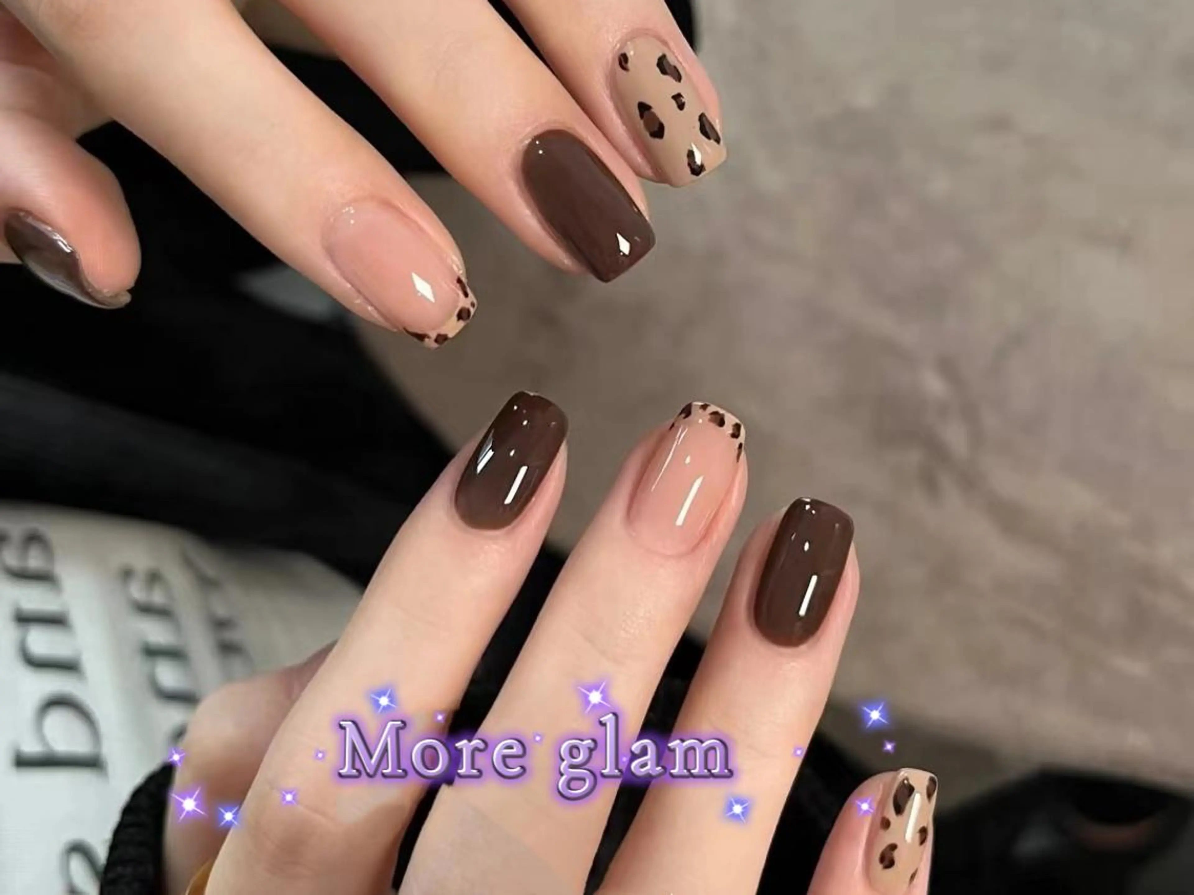 ネイル ボルドー ブラウン フレンチネイル オンブレフレンチ 冬ネイル MoreGlam ネイルのネイルデザイン