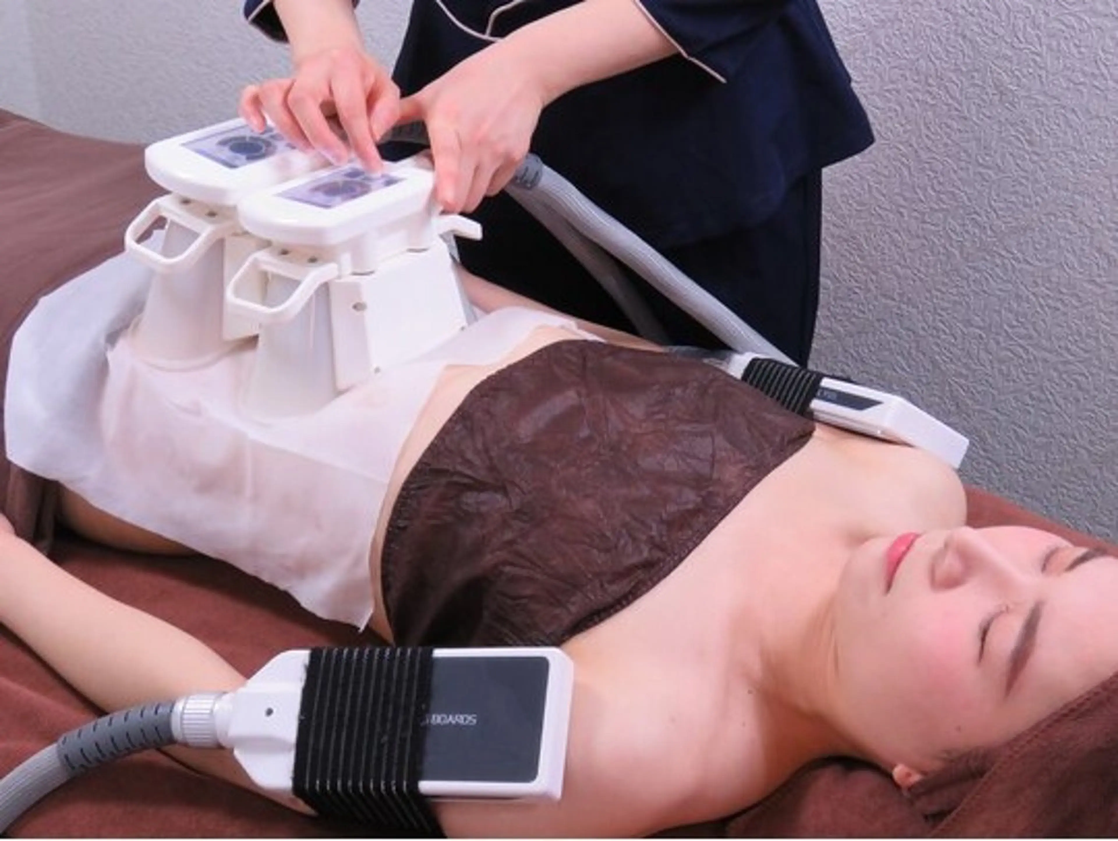 脂肪冷却痩身小顔脱毛 サロンのエステ・リラクイメージ