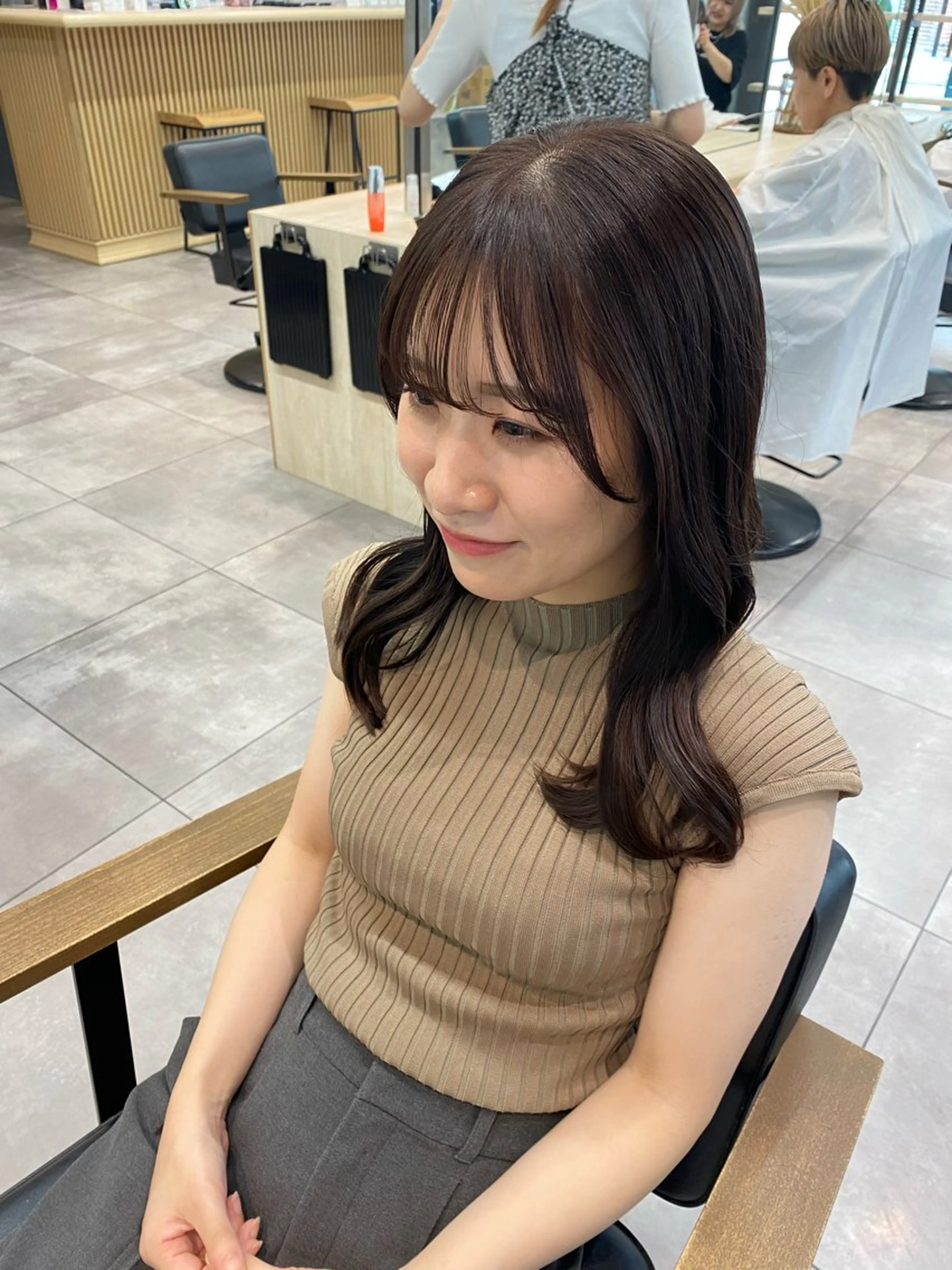 カラー 韓国ヘア AINA🐱のヘアスタイル