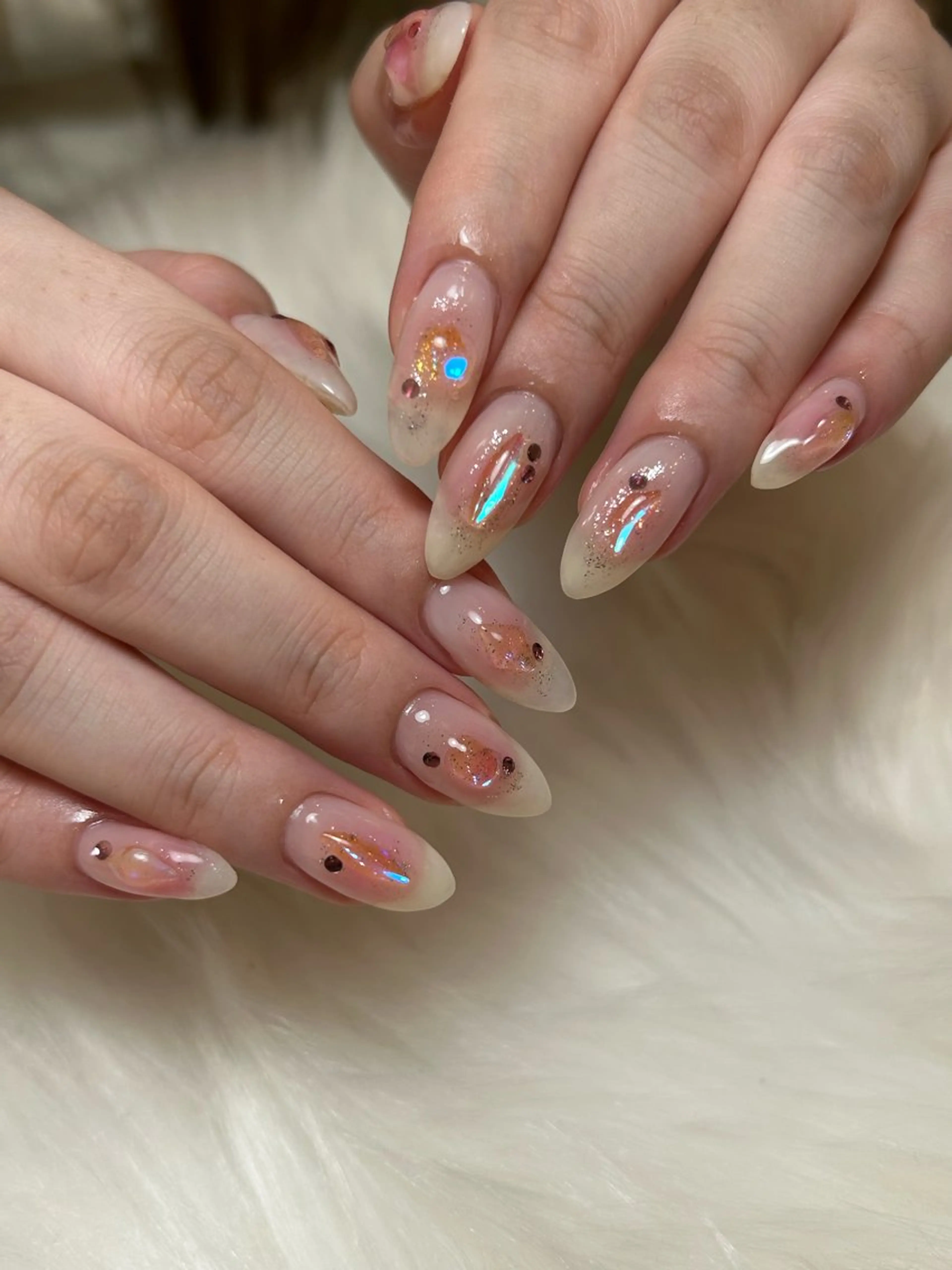 ネイル poli nailsのネイルデザイン