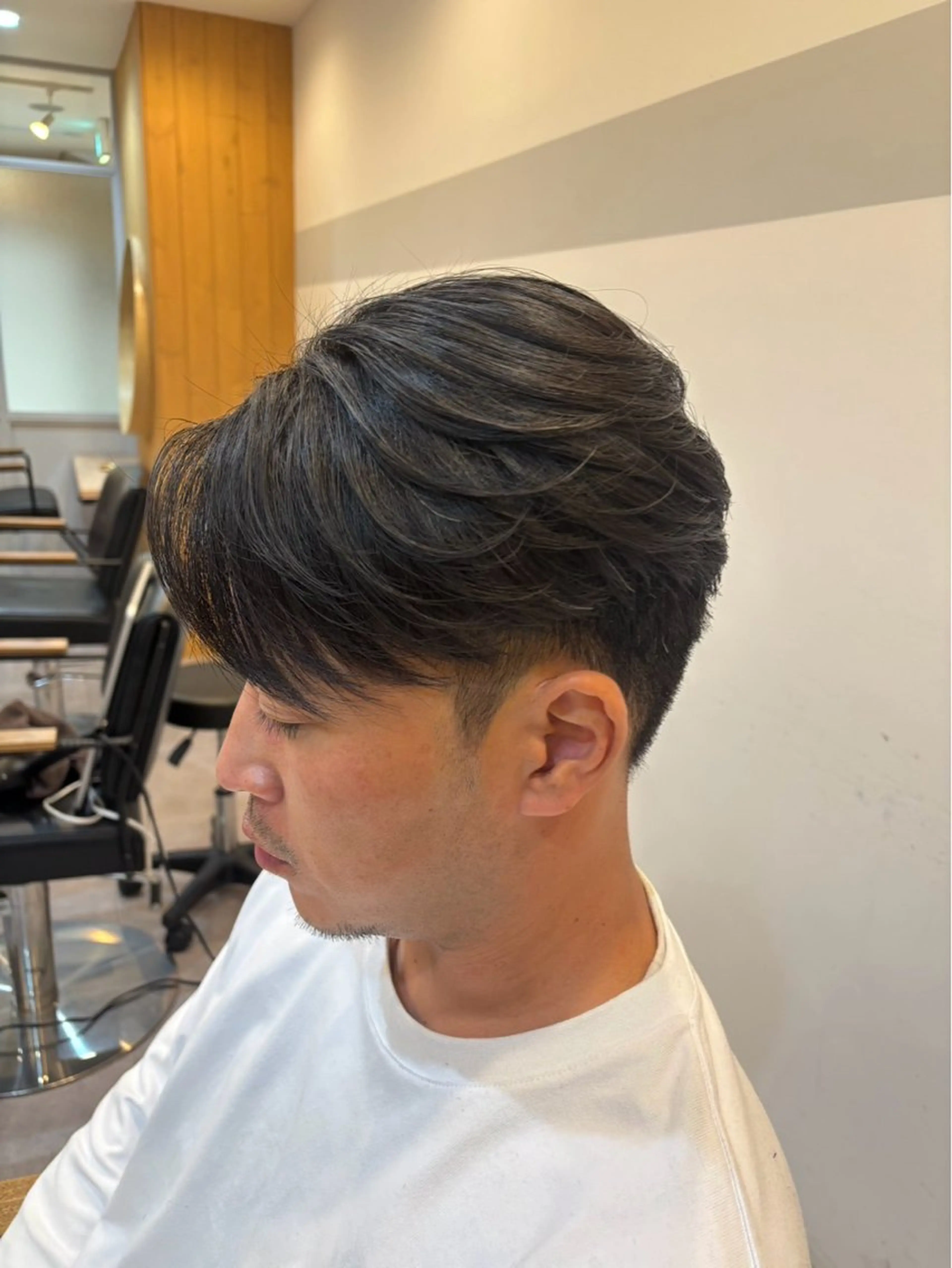 メンズ 奥野 ひかるのヘアスタイル