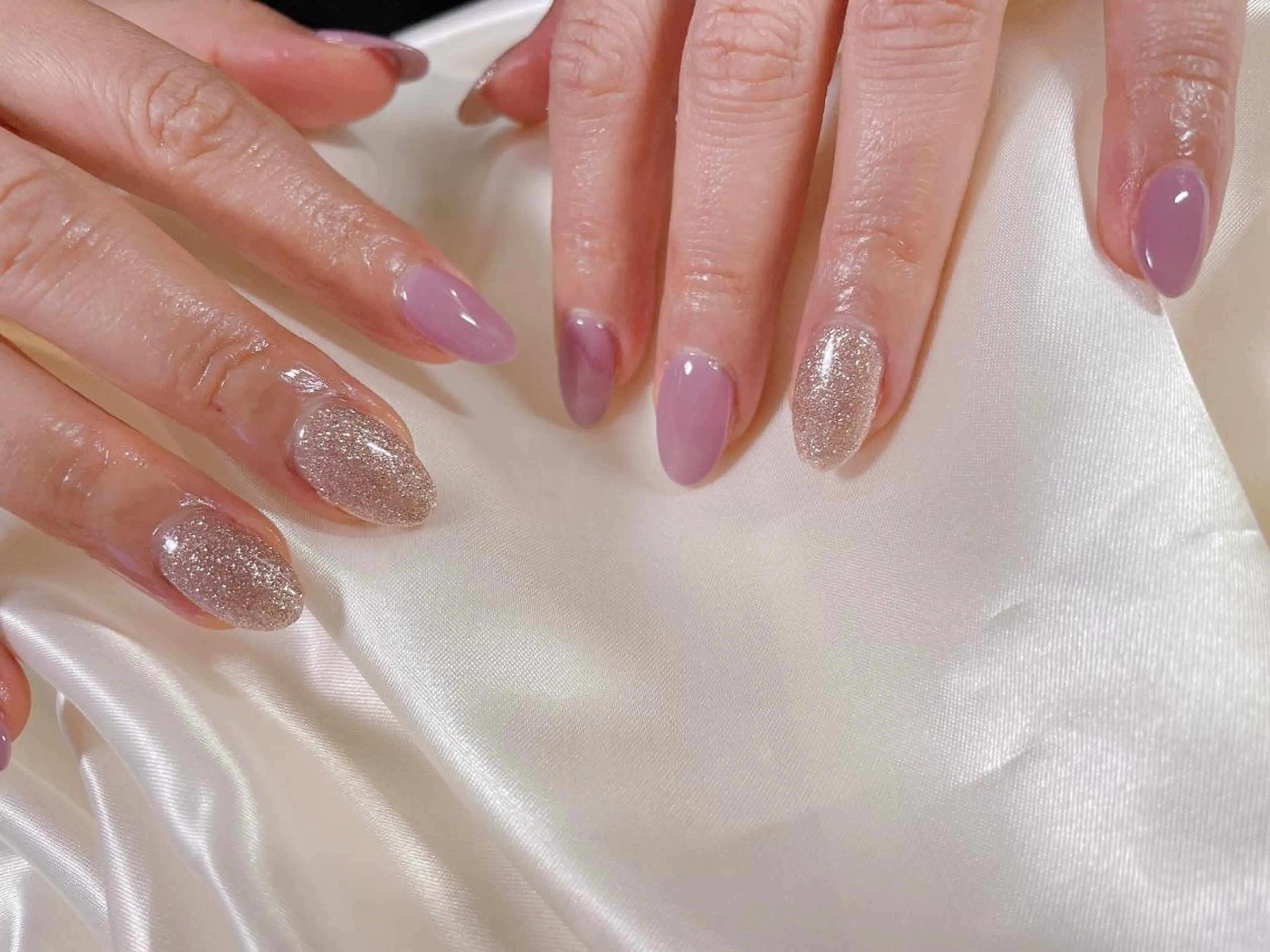 ネイル クリアネイル ゴールド パープル ハンドネイル mogunail &blowのネイルデザイン