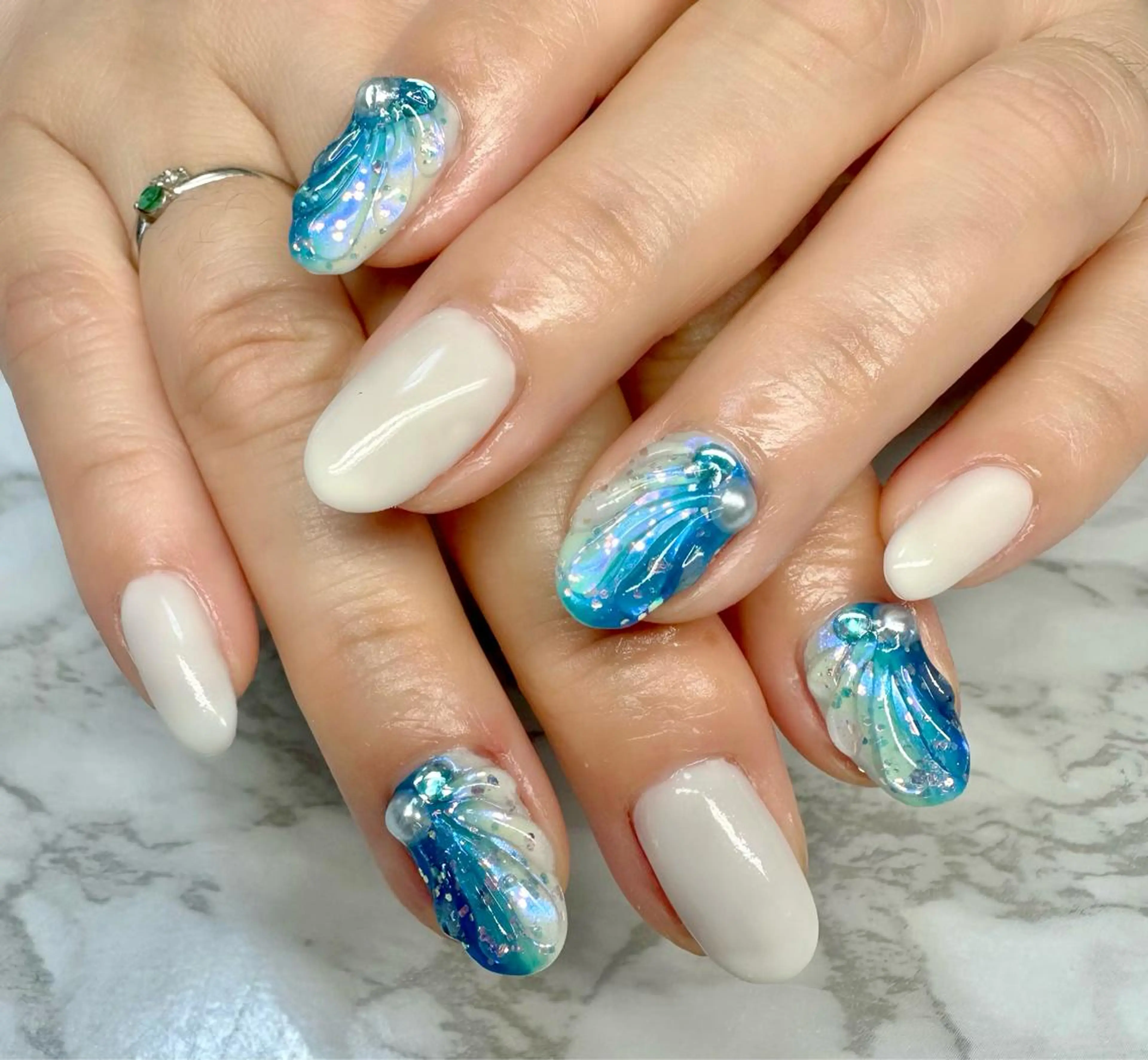 ネイル オーロラネイル ラメ(グリッター) 夏ネイル ハンドネイル M.N_ nailのネイルデザイン