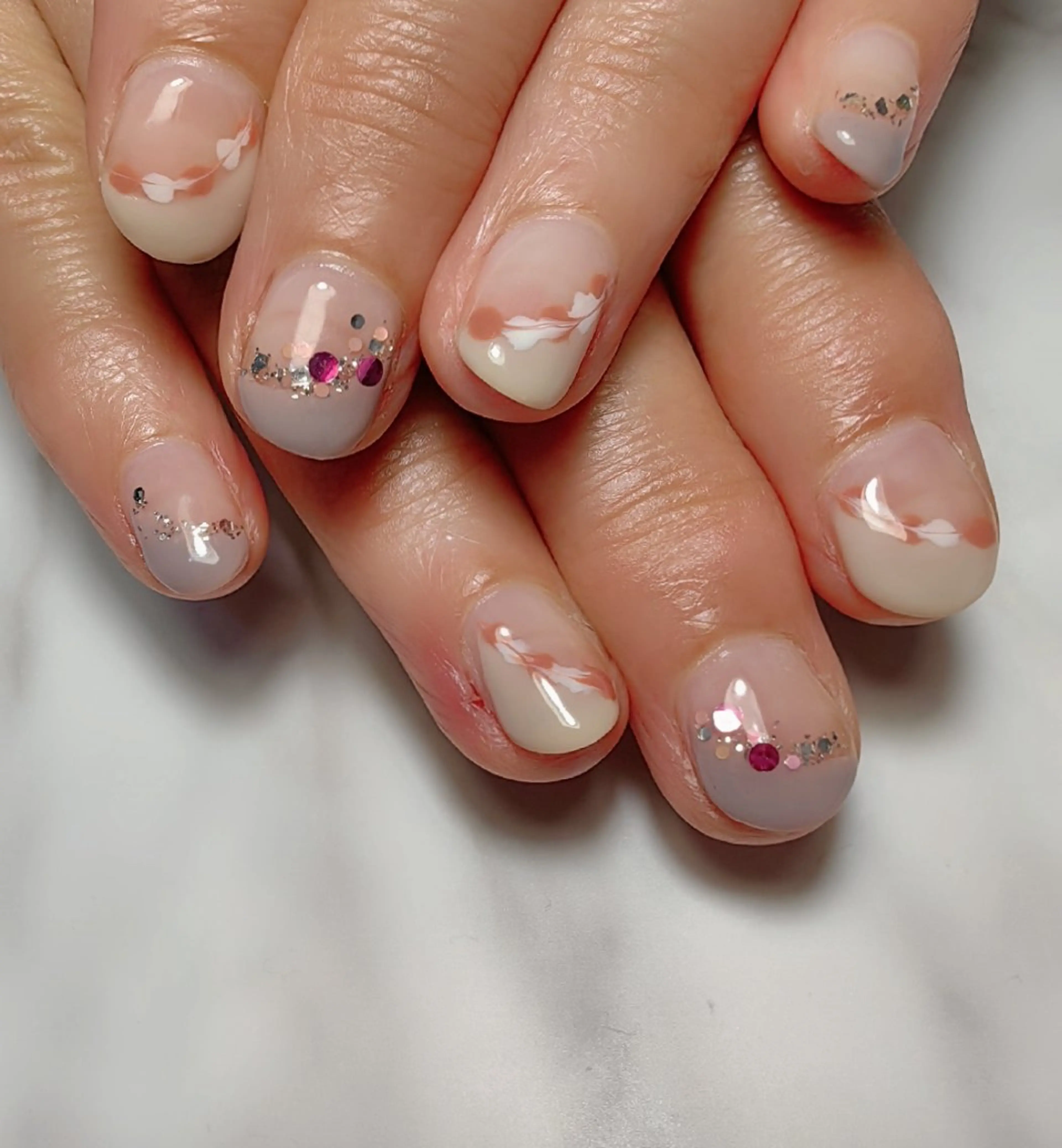 ネイル フレンチネイル ハンドネイル reve あやののネイルデザイン