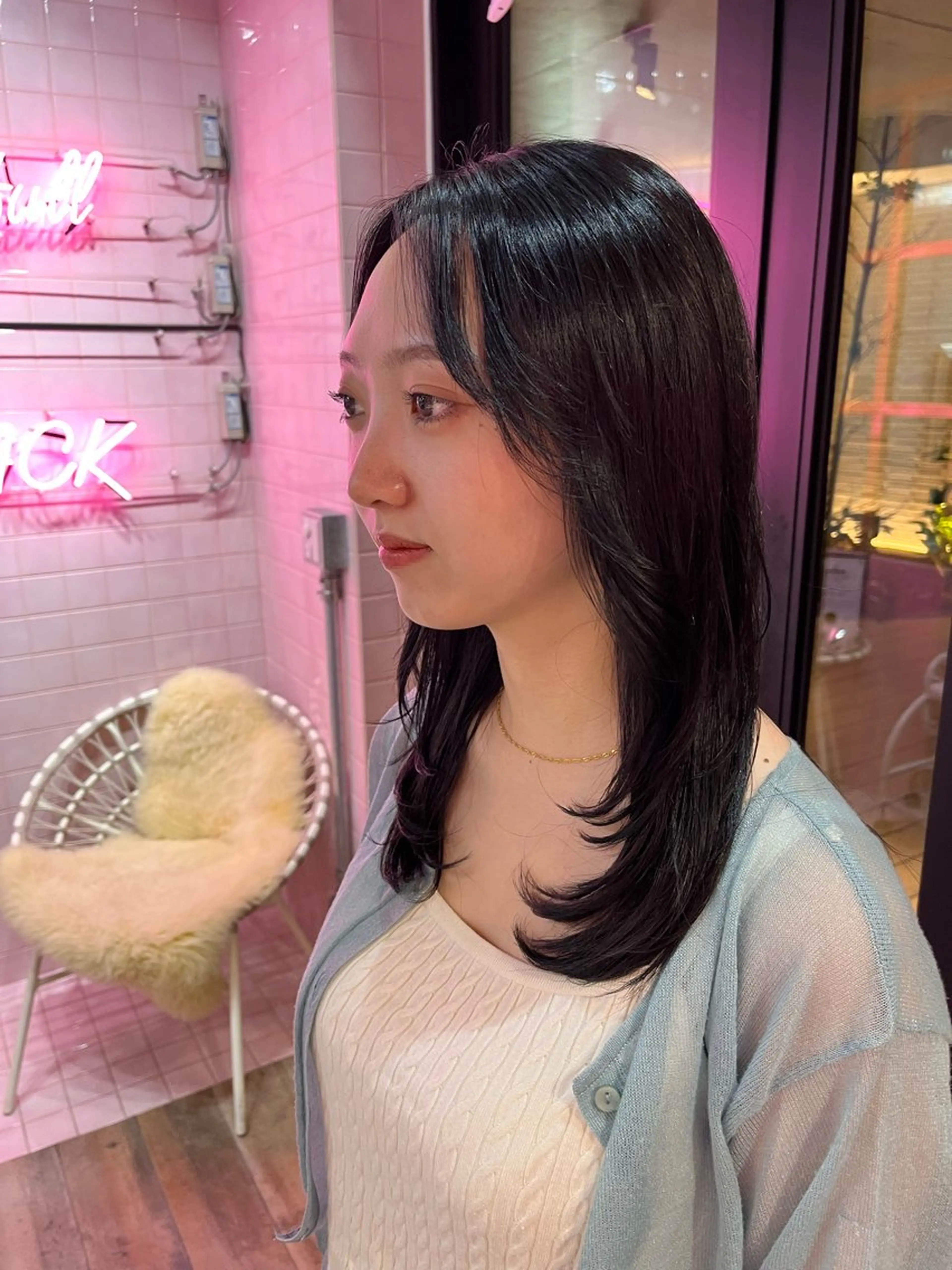 艶感透明感カラー🤍 hinaのヘアスタイル