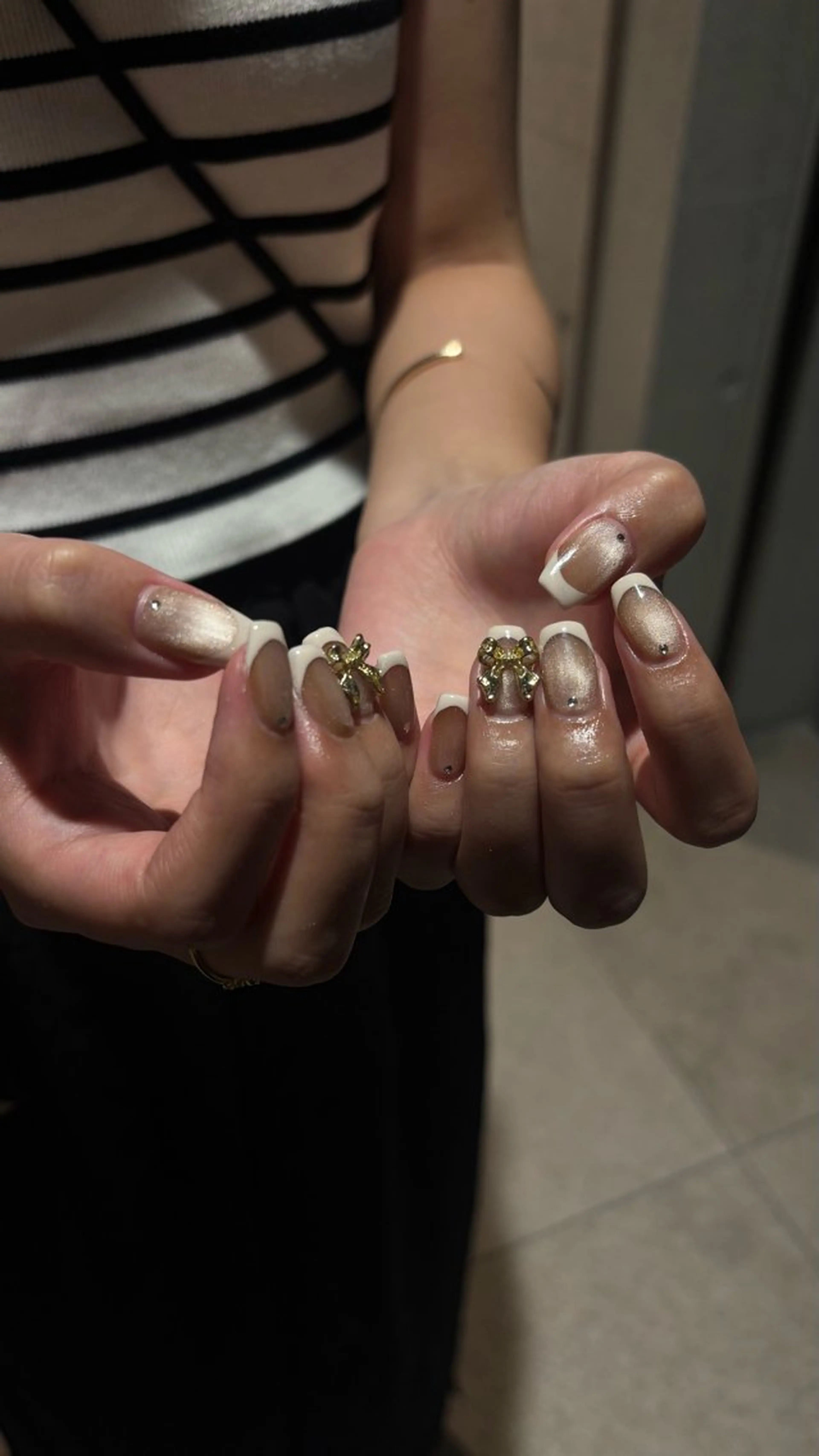 ネイル ハンドネイル mano Hanaのネイルデザイン