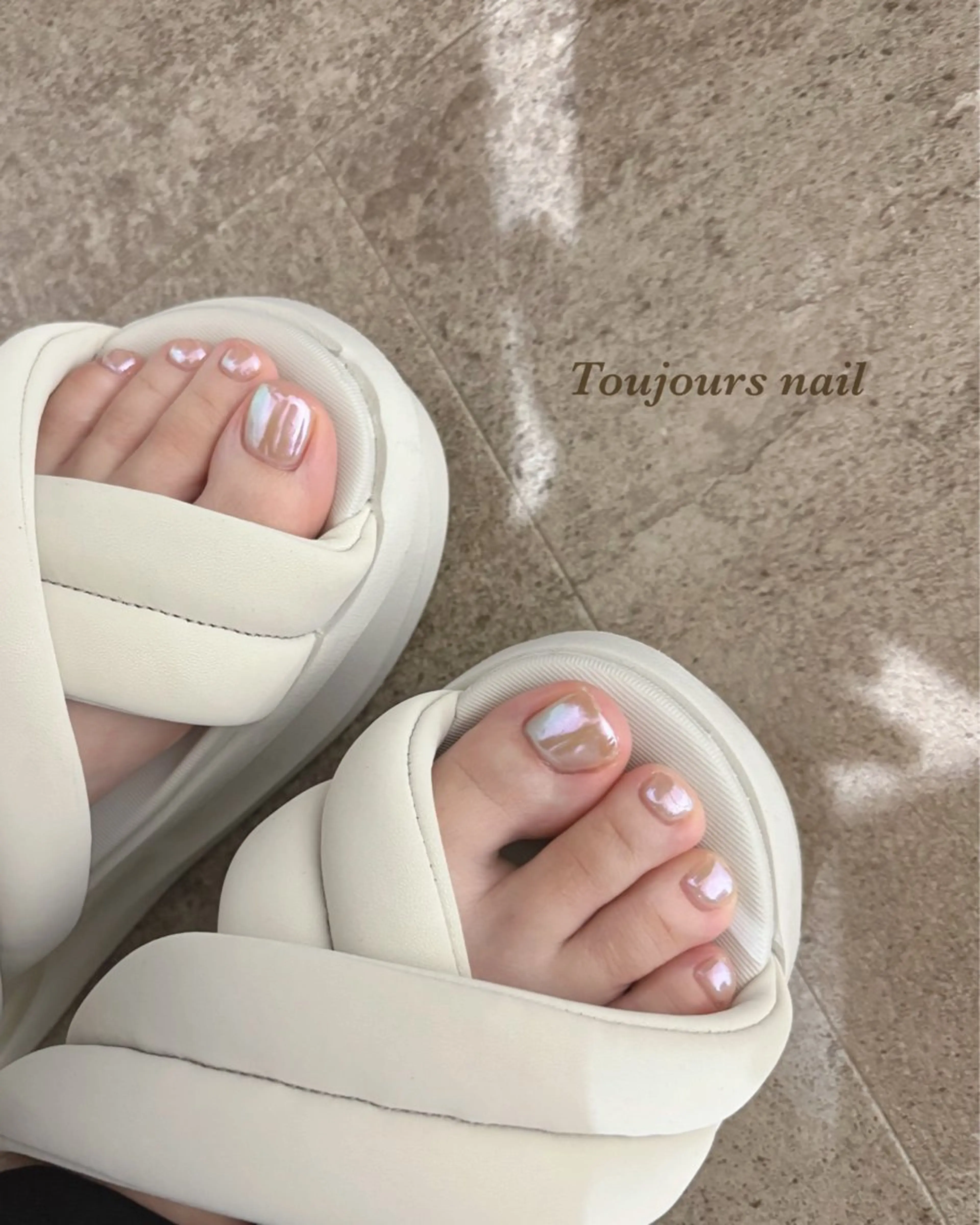 ネイル フットネイル Toujours nail所属・Toujours / nanaのネイルデザイン
