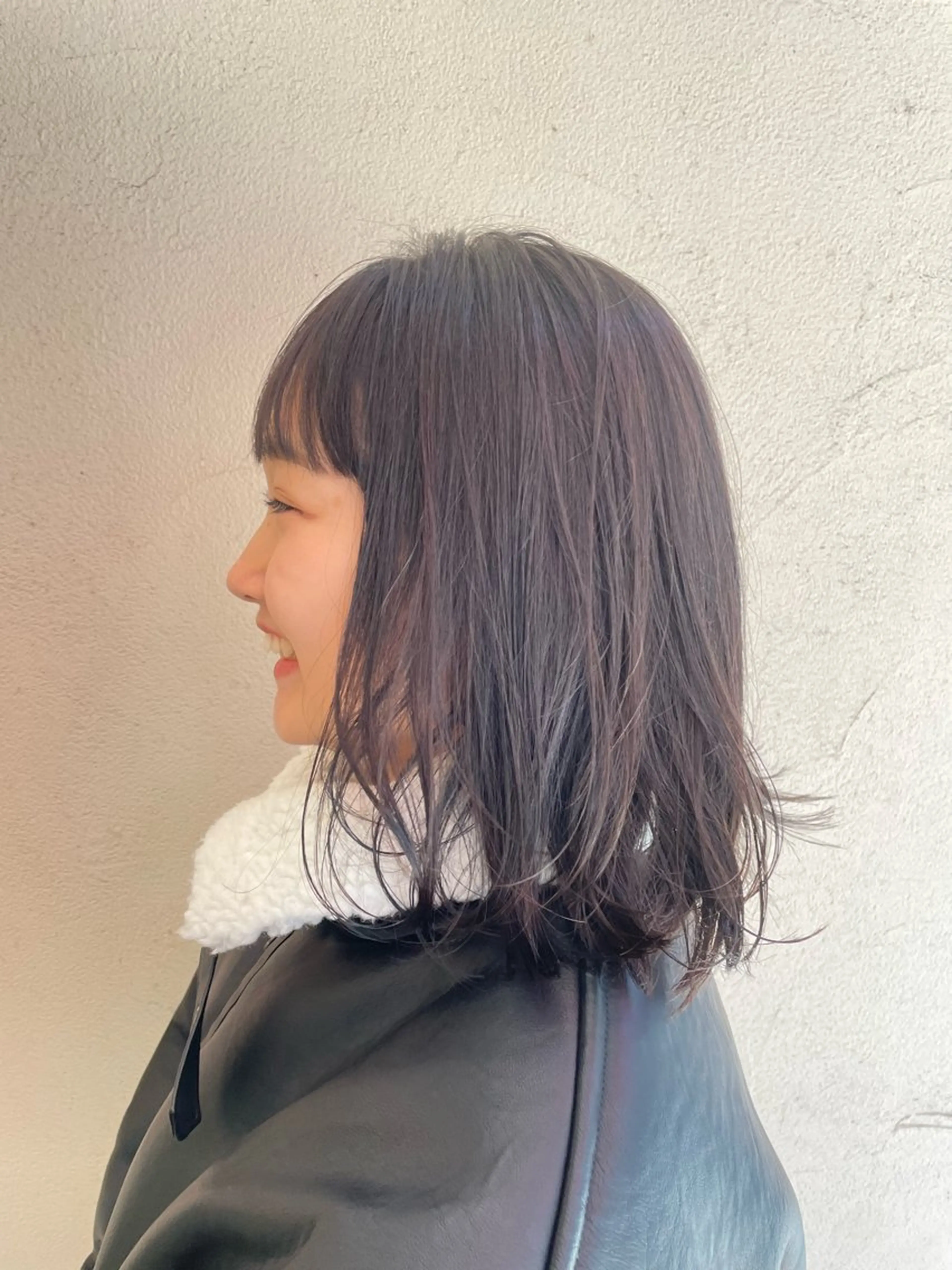 ミディアム レイヤーカット 丸山 愛唯のヘアスタイル