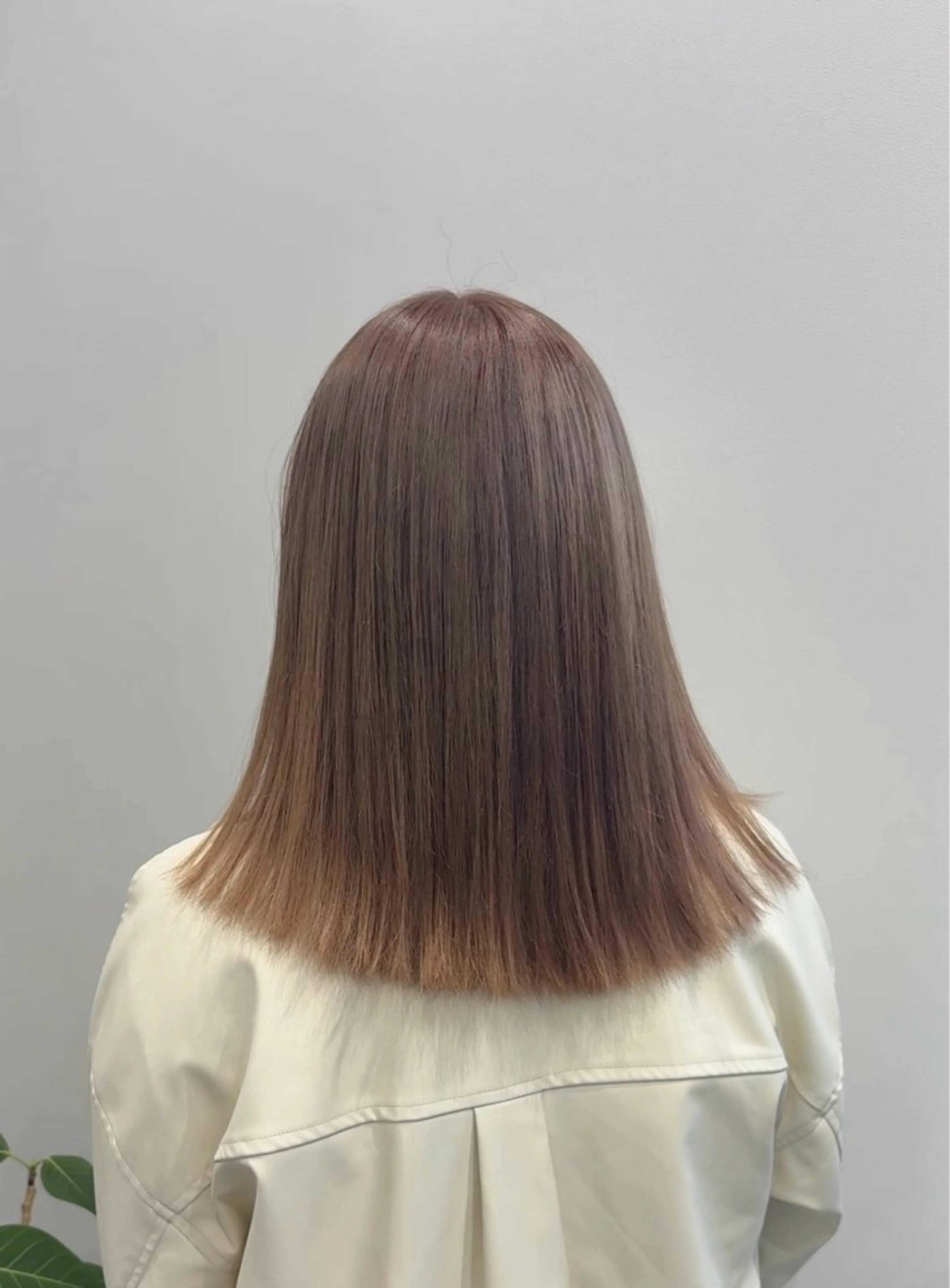 ミディアム ヘアカラー TABOO岐阜店所属・中西 音葉のヘアスタイル