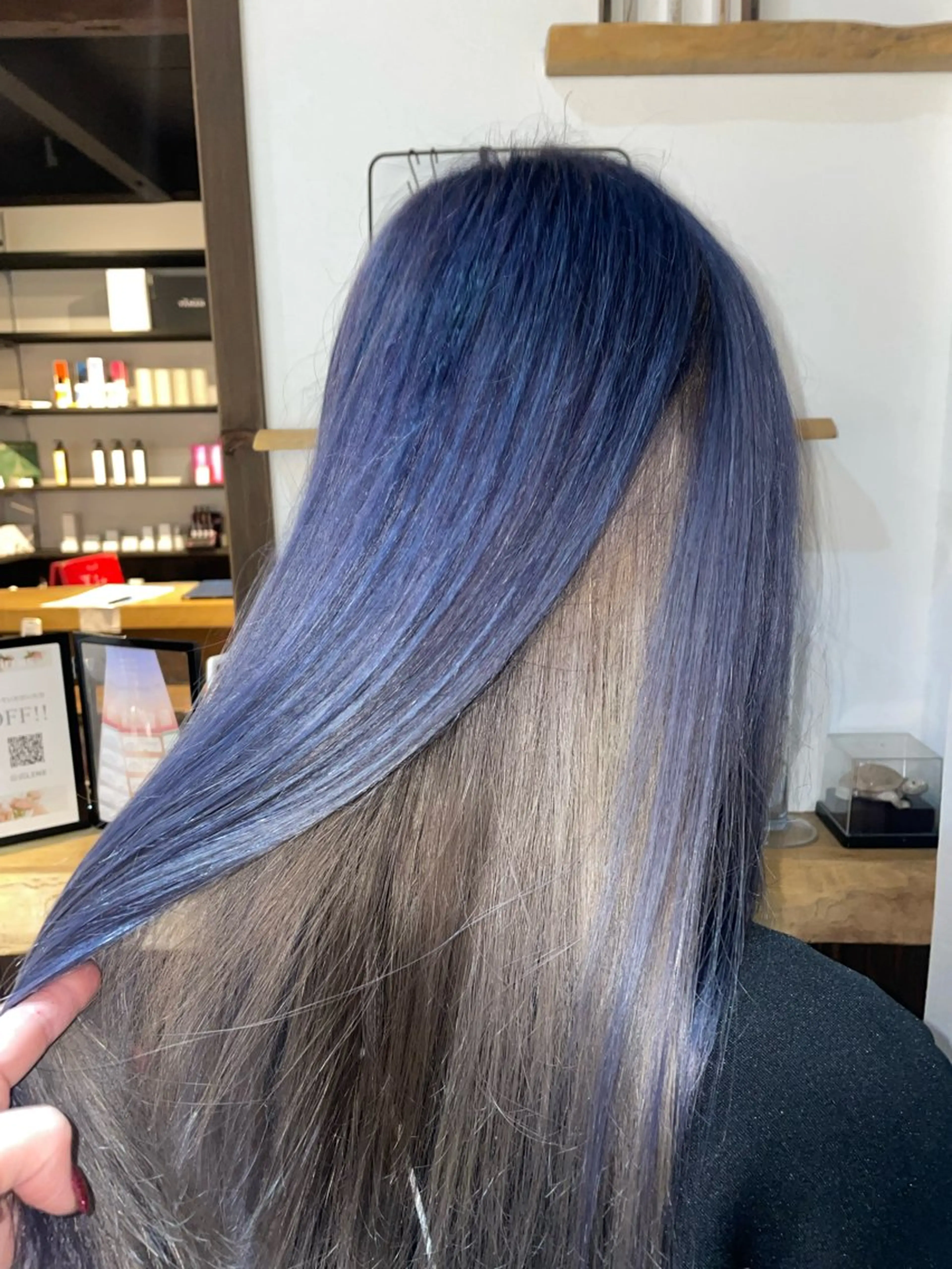 ロング ツートーンカラー ブリーチ🌟リタッチ 🎠KANON🎡のヘアスタイル