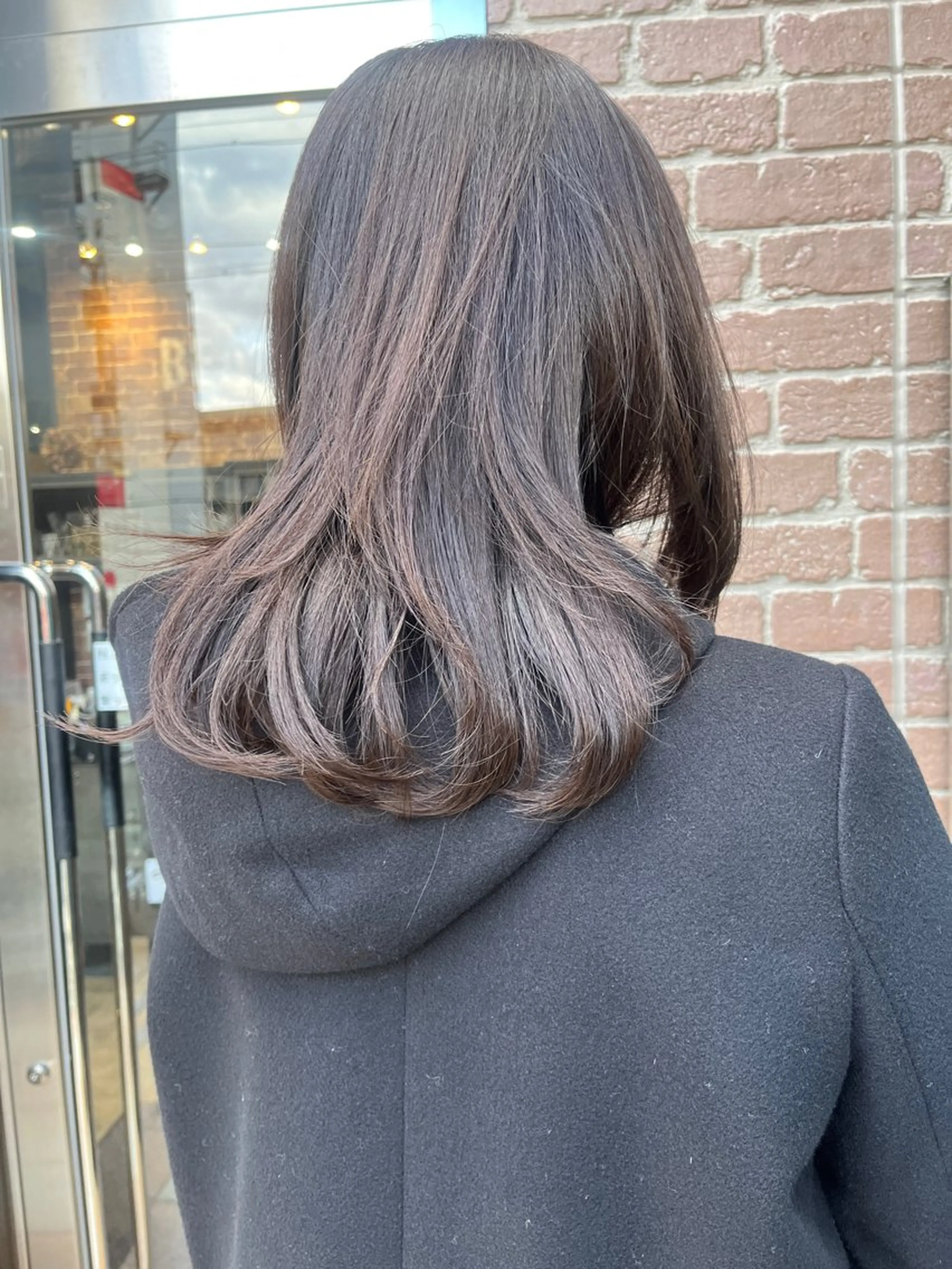 ミディアム カラー 久木原 ゆりのヘアスタイル