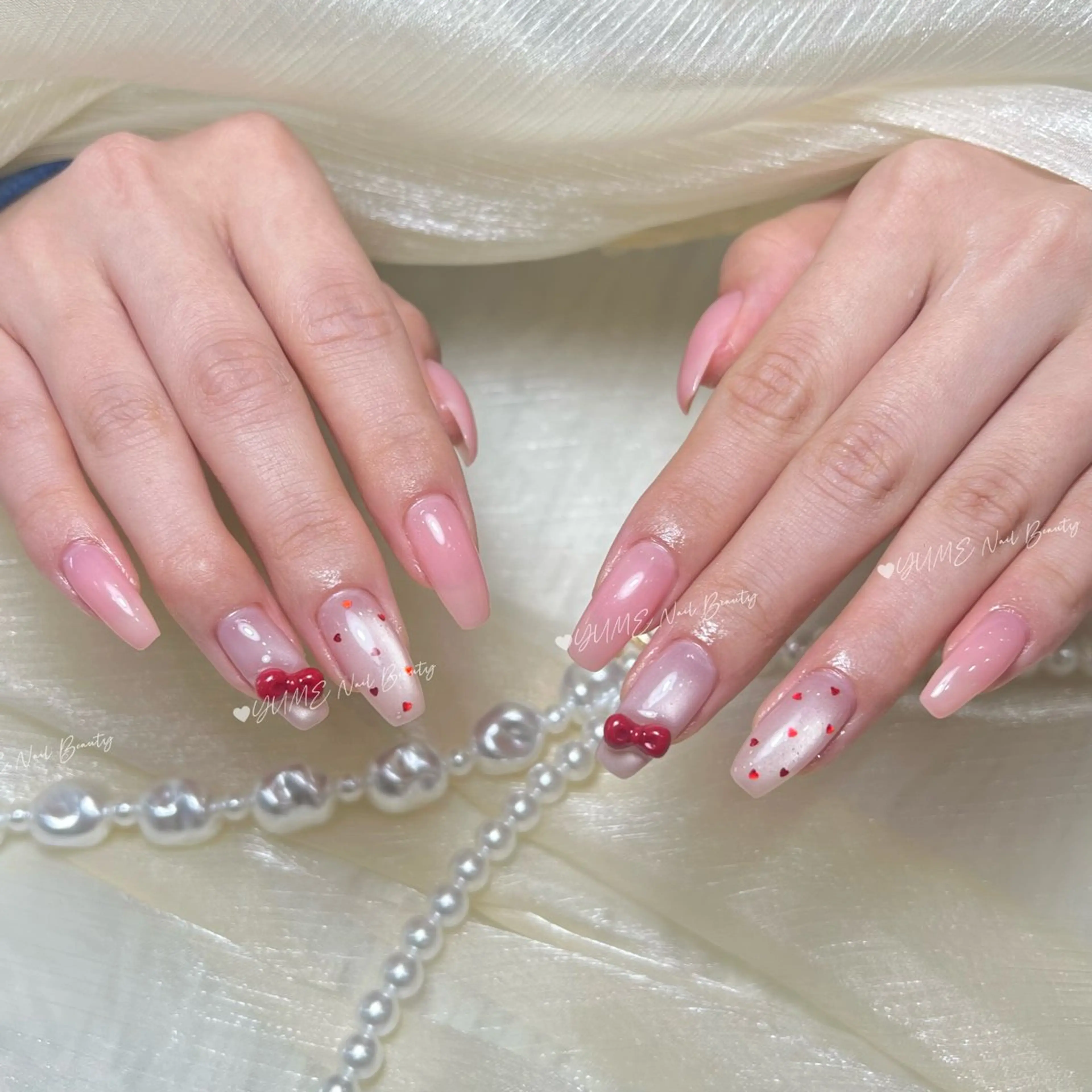 ミディアム ハンドネイル Linh Nailのネイルデザイン