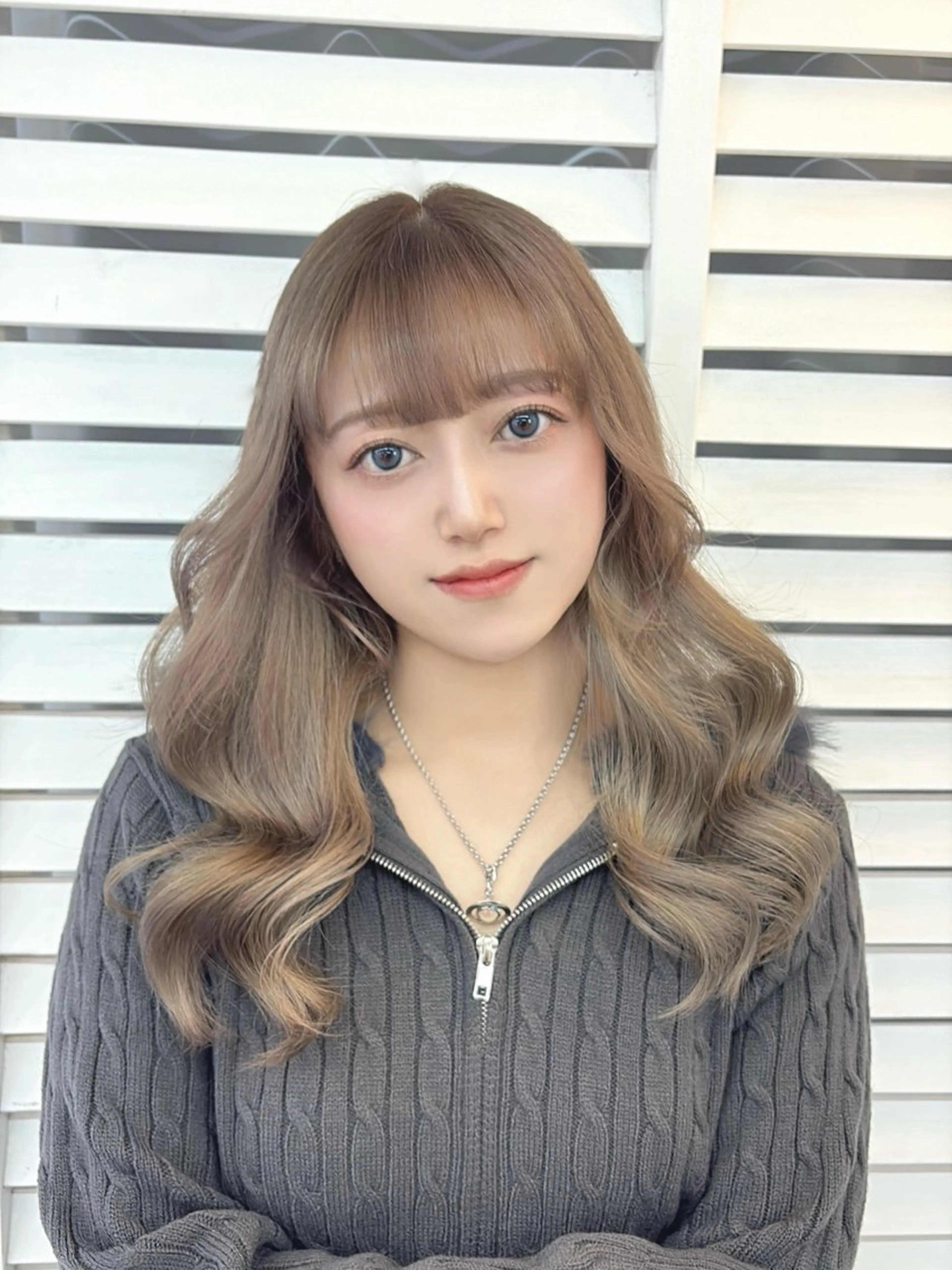 セミロング カラー ブリーチ 🫧Maho【浦和】 艶カラー/ヘアメ🫧のヘアスタイル