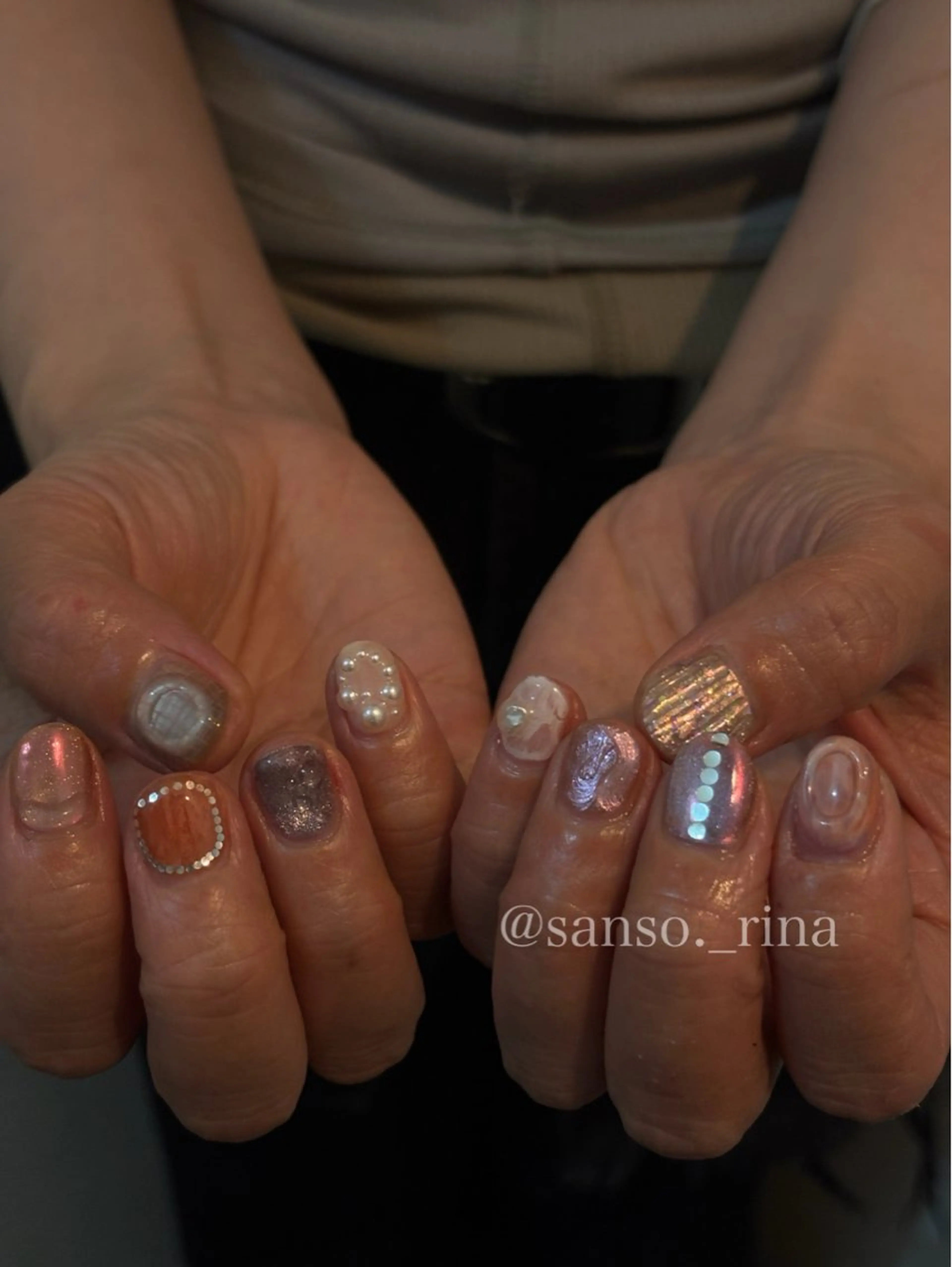 ネイル ハンドネイル フットネイル 早川 里奈のネイルデザイン