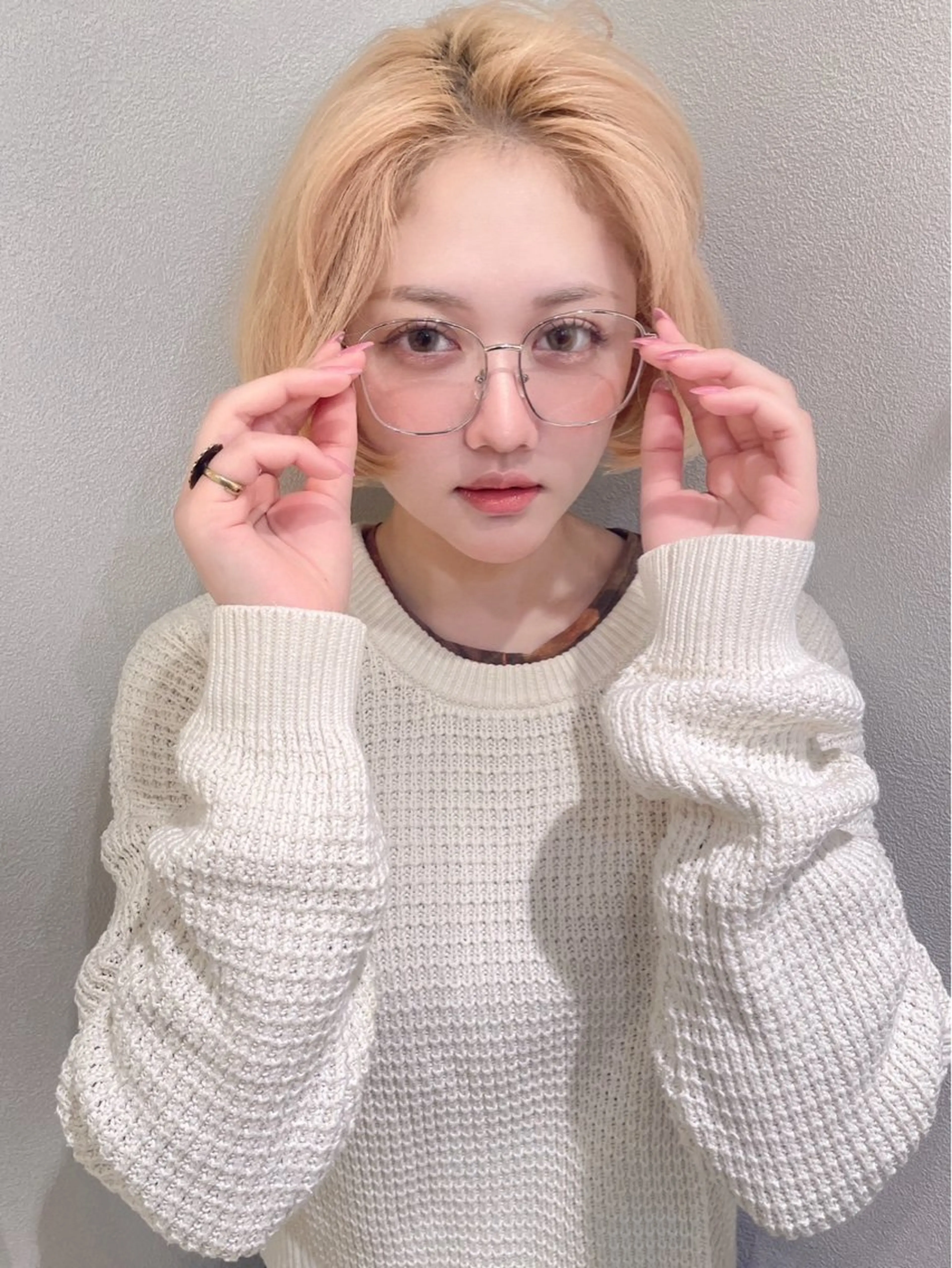 ショート カラー ブリーチ ハイトーンカラー カット ヘアカラー トリートメント ベイリコルド　アトリ 店長　宮城一真のヘアスタイル