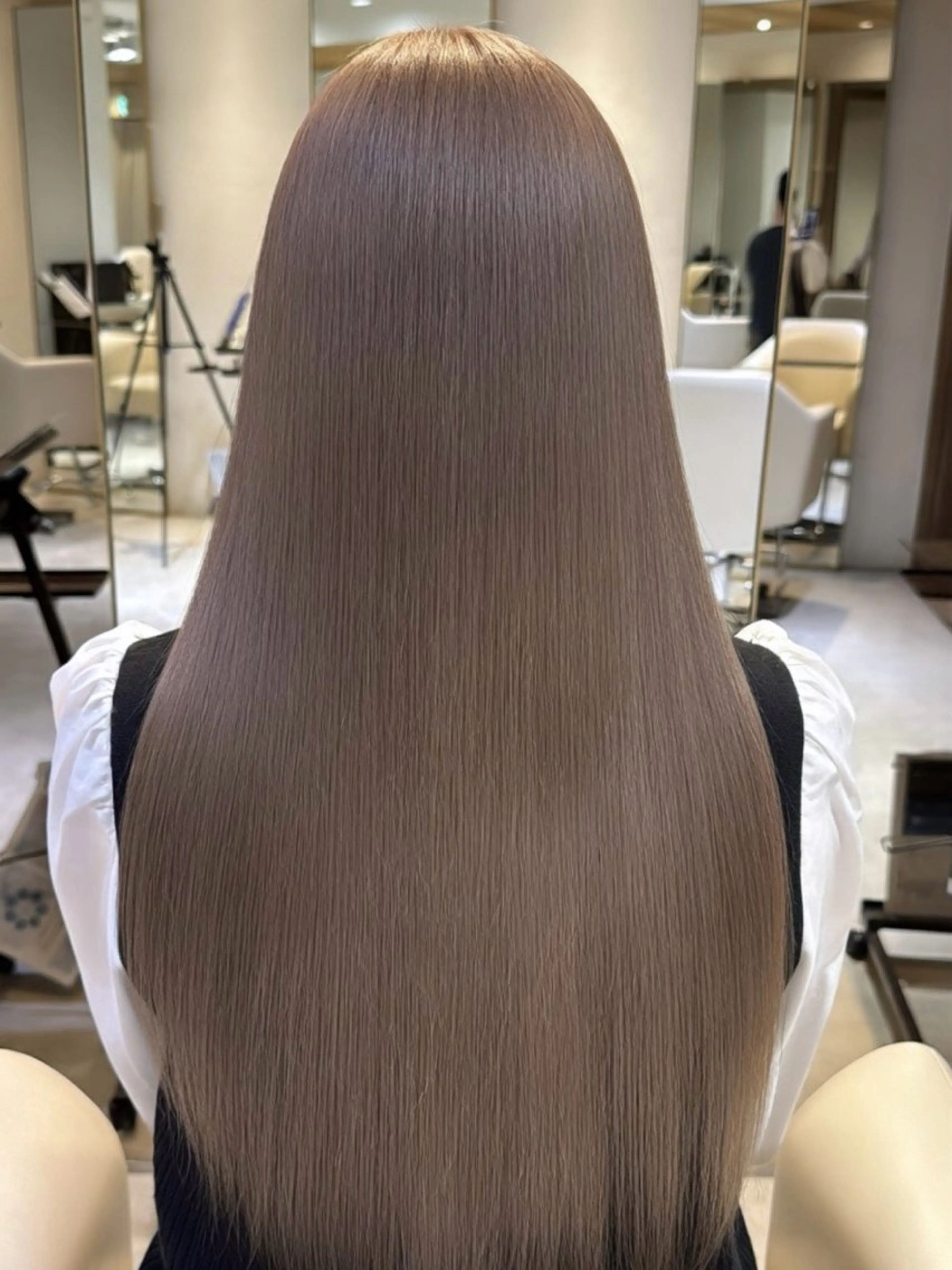 ロング JPCY所属・浦野 優希のヘアスタイル