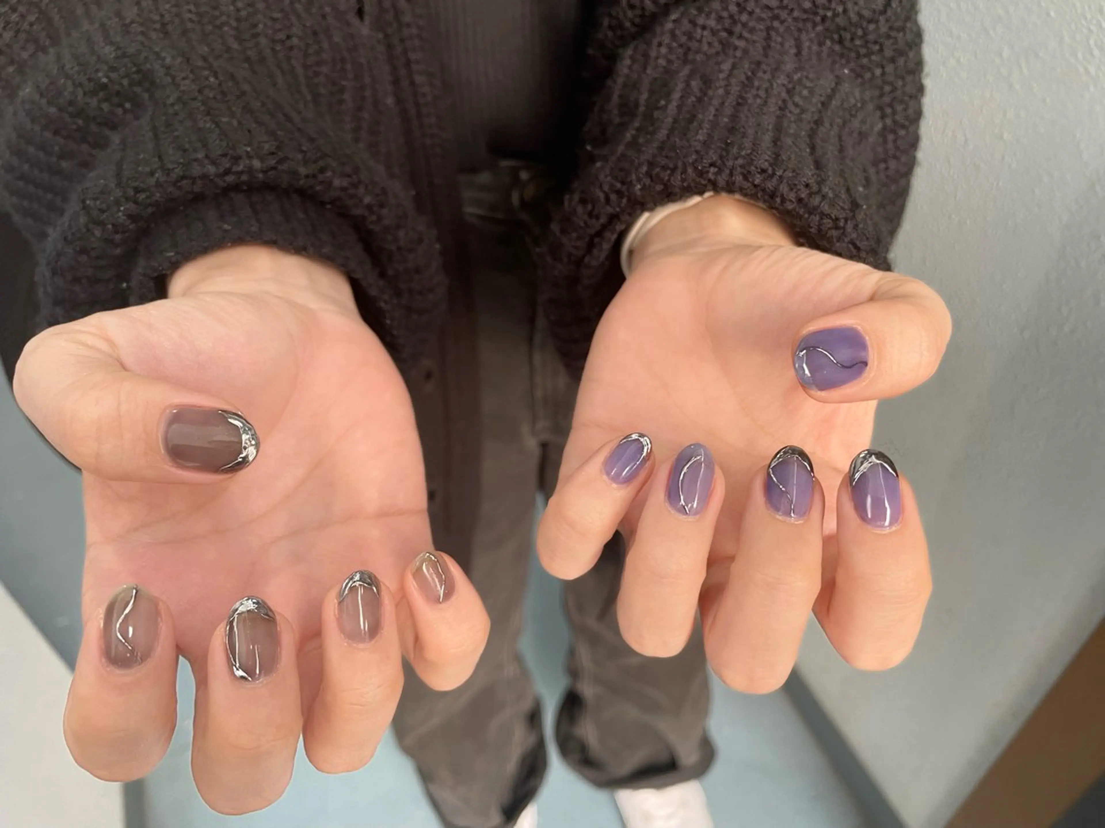 ネイル ミラーネイル シルバー ハンドネイル HAIR&MAKE EARTH 浦添店所属・EARTH浦添店 村吉のネイルデザイン