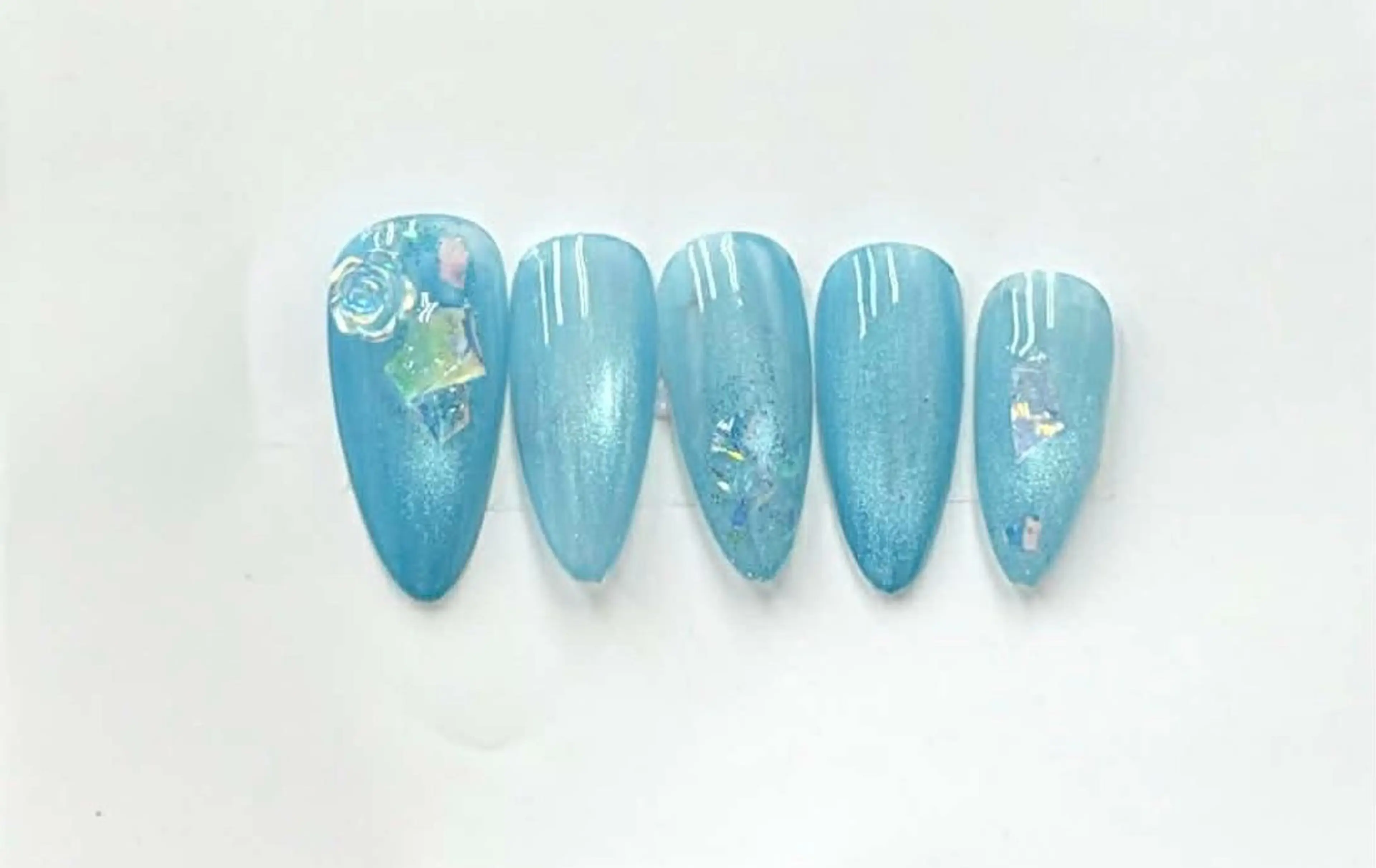 ネイル ハンドネイル Mokanail サロンのネイルデザイン