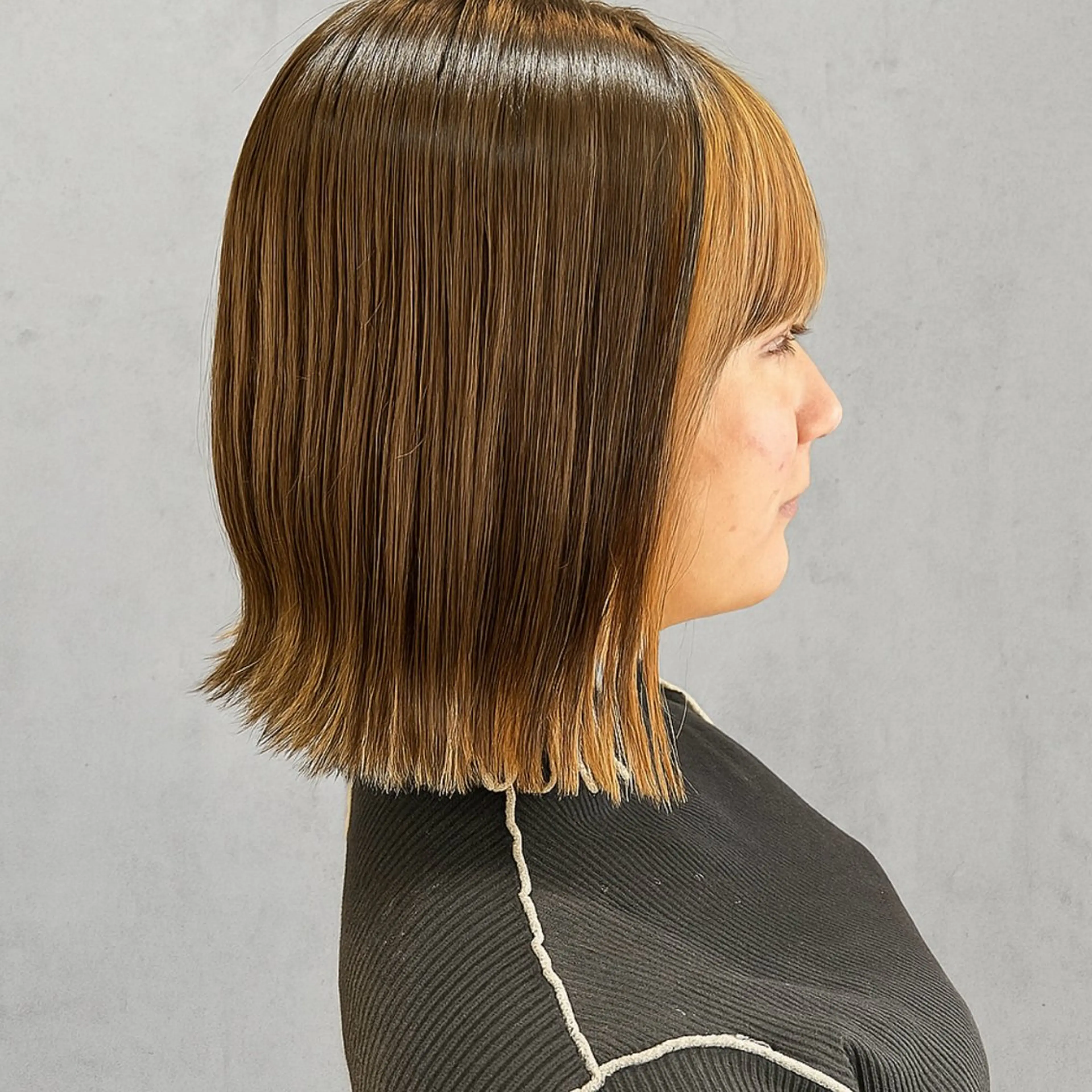 ショート カラー ベージュカラー ブリーチ ミルクティーベージュ ボブ 顔周りカット カット ヘアカラー トリートメント 清水優/ボブ /レイヤーボブのヘアスタイル