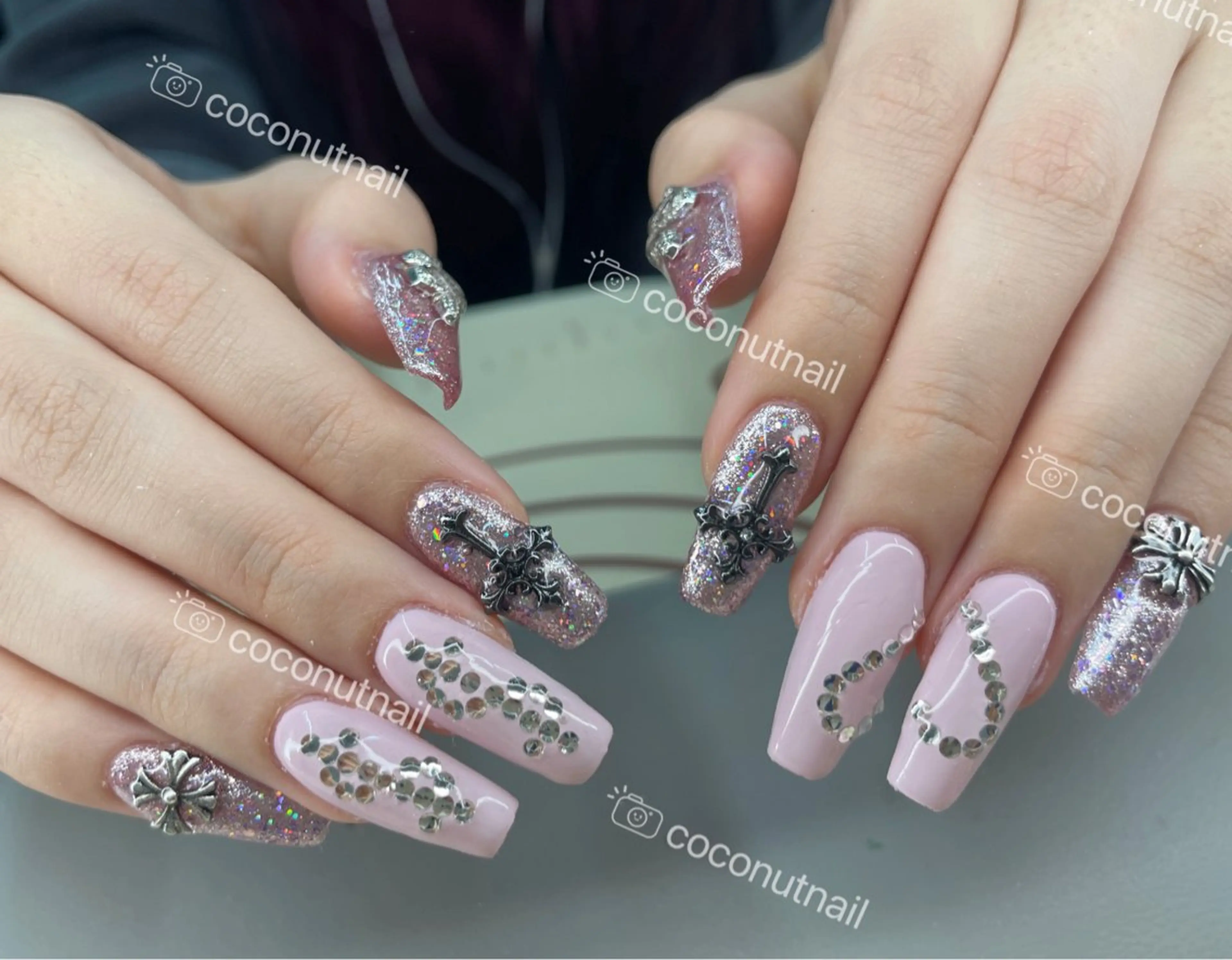 ネイル ハンドネイル 神田 ココナッツのネイルデザイン