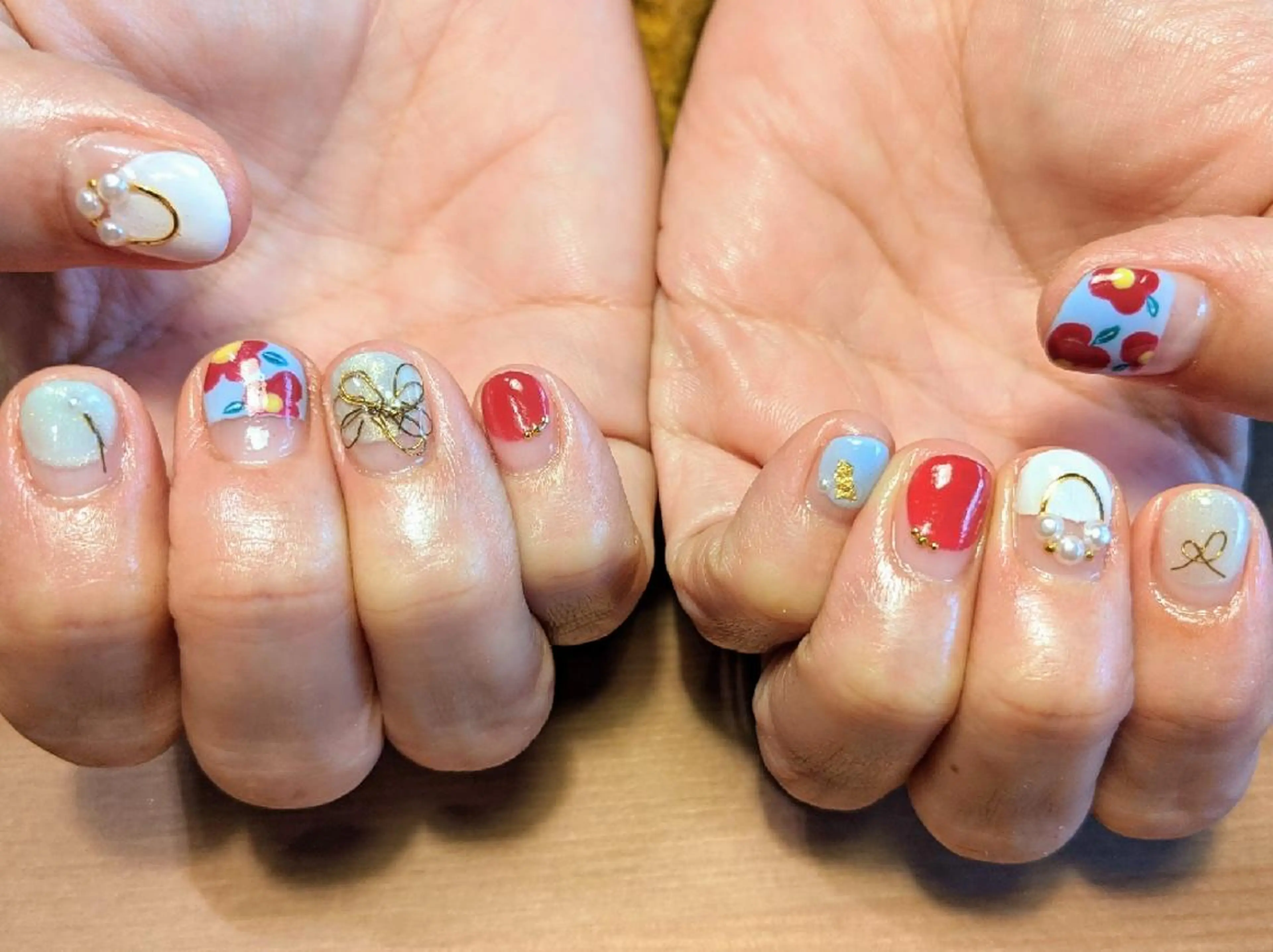 ネイル ｱｲﾗｯｼｭ ﾈｲﾙ ｻﾛﾝ つけるのマツエク・マツパデザイン