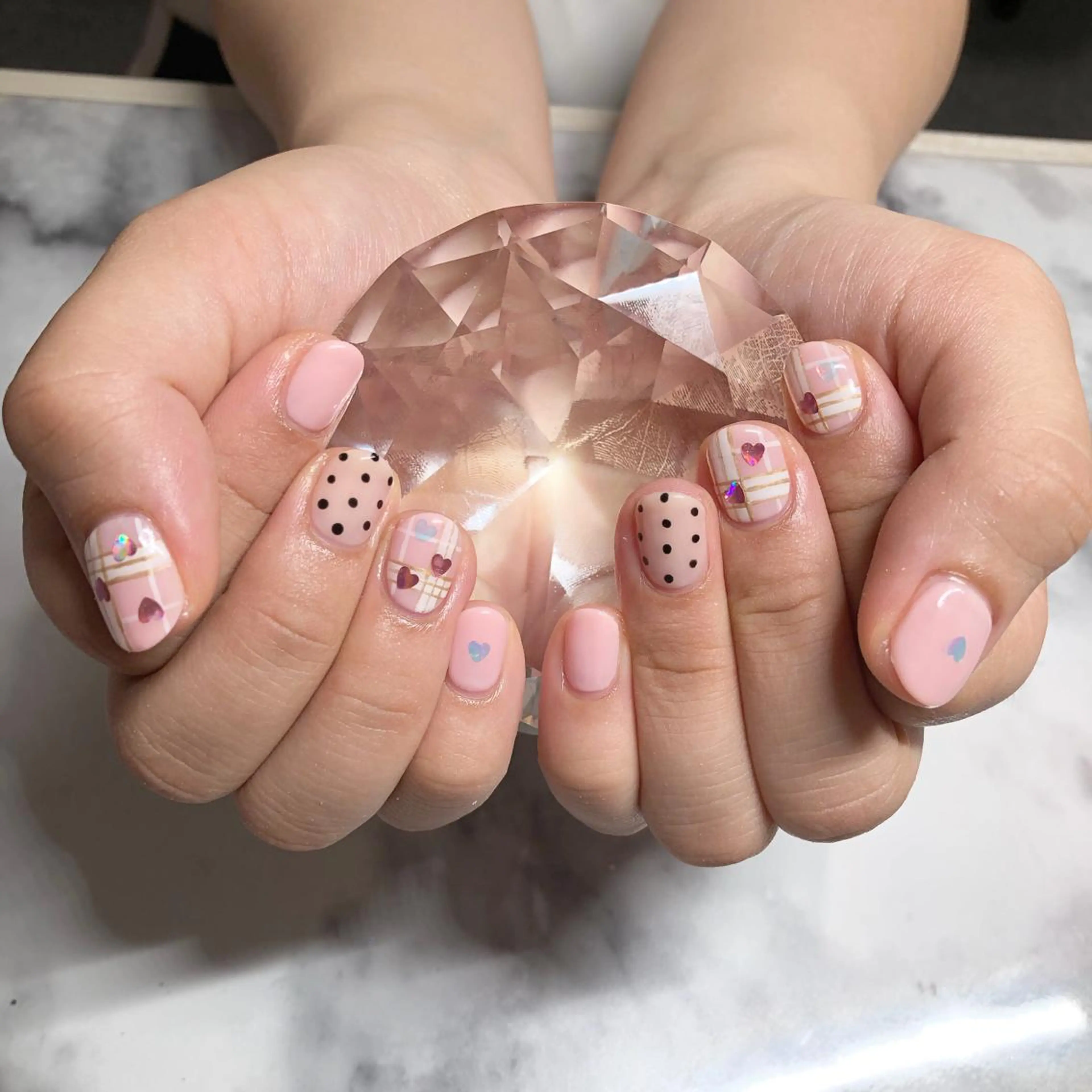 ネイル I pinknail 韓国風·持ち込み専門のネイルデザイン