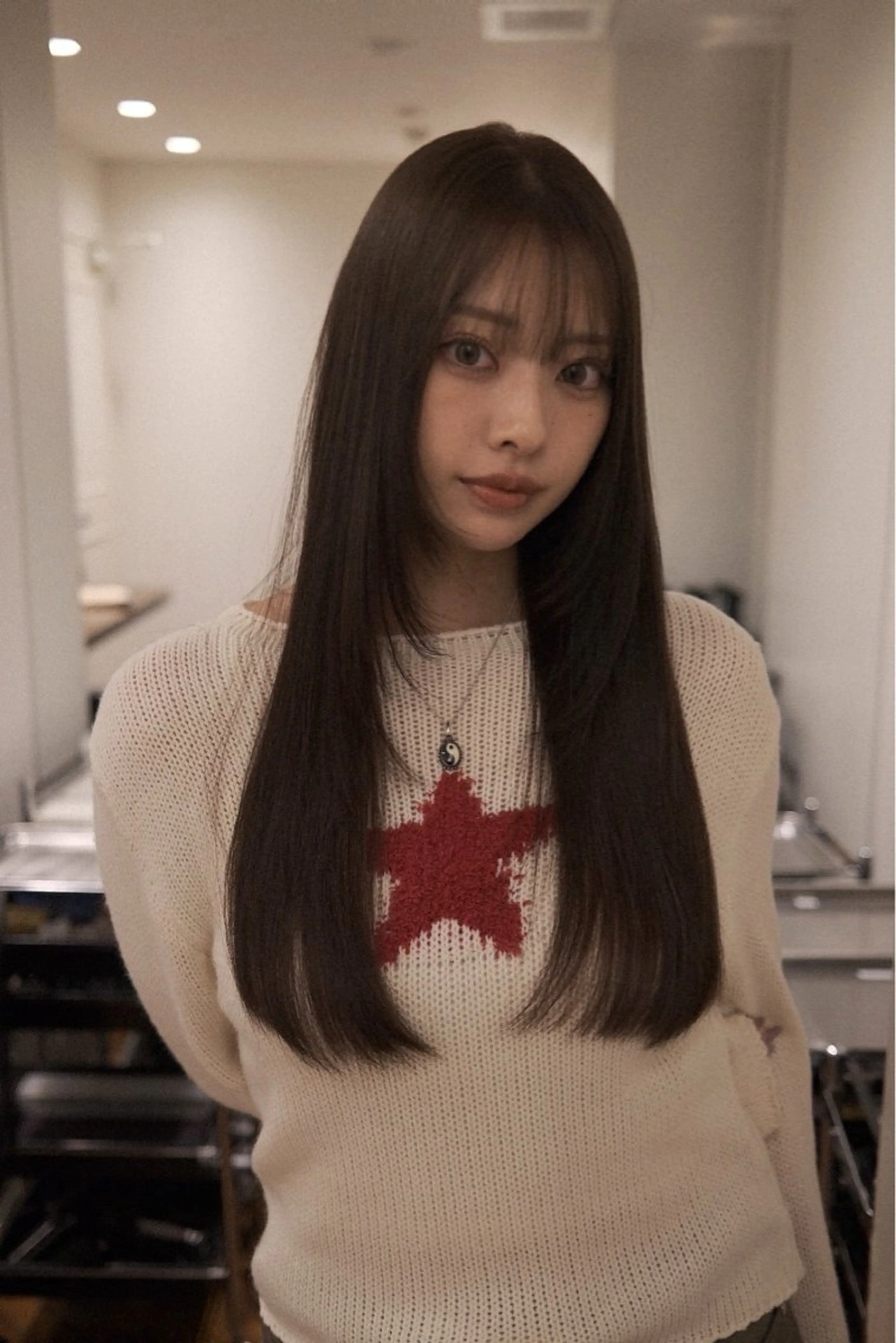 ロング カラー 顔周りカット レイヤーカット 石倉 龍馬のヘアスタイル