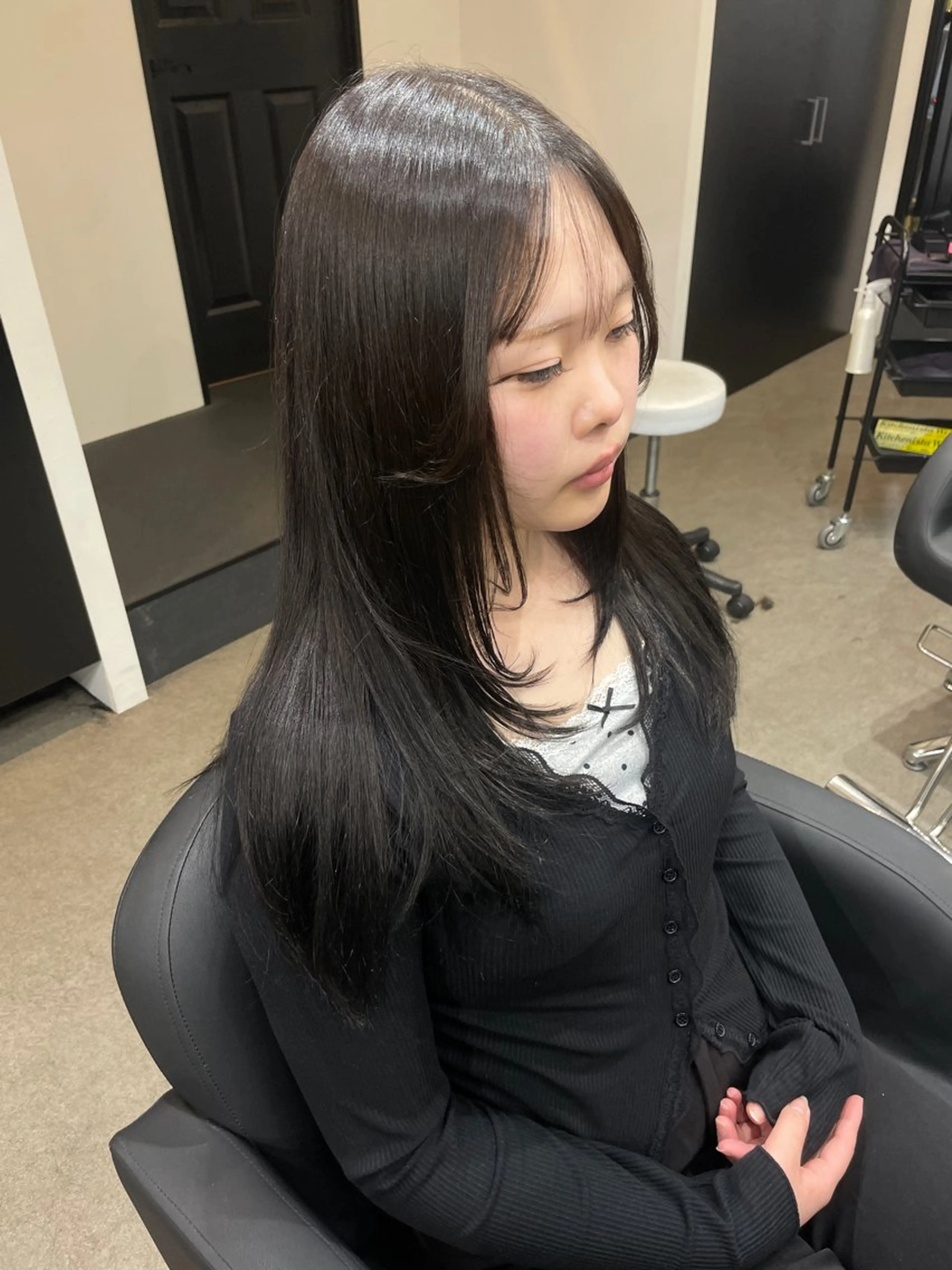 ロング カラー 坂井 里奈のヘアスタイル