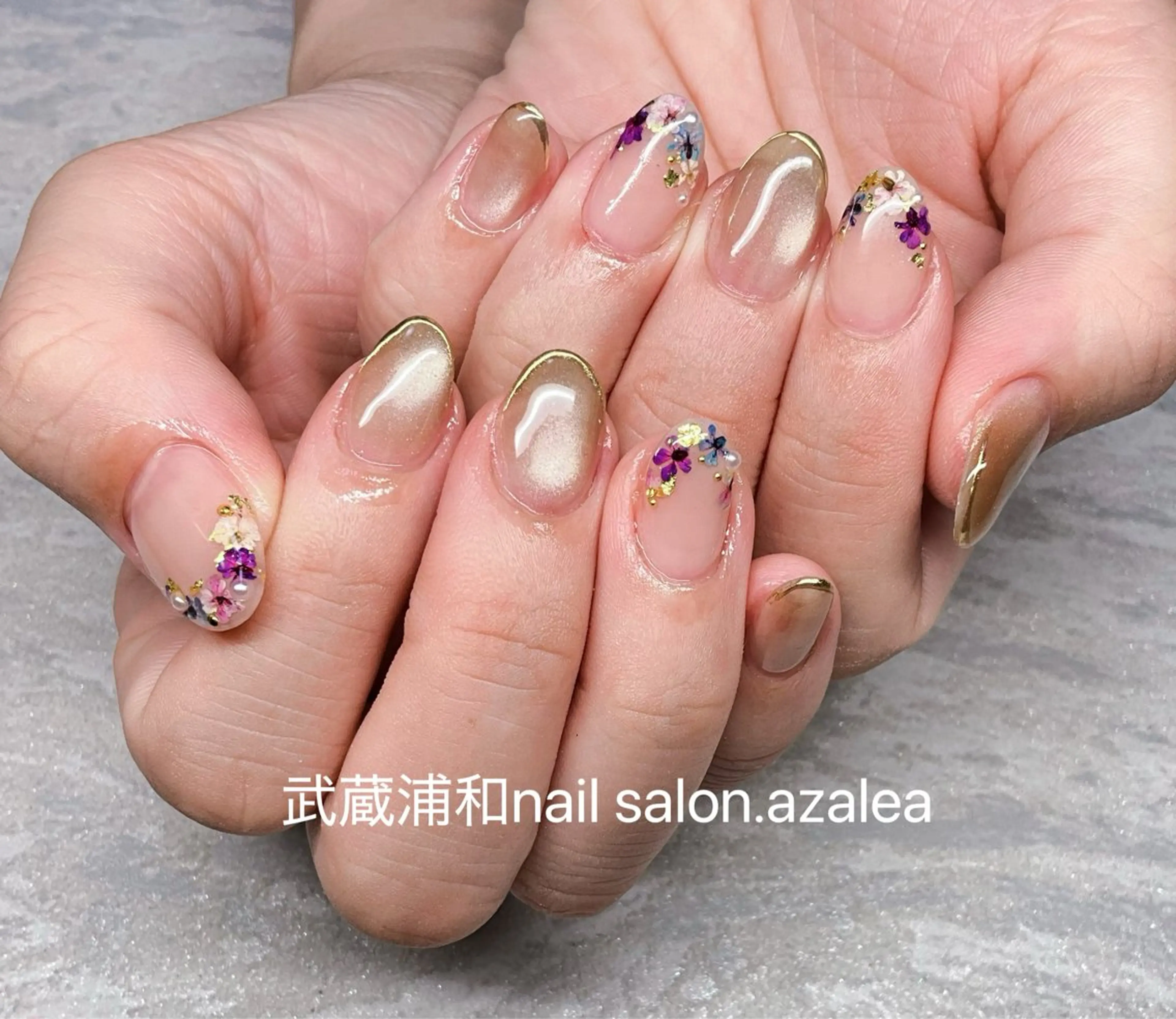 ネイル ハンドネイル R inのネイルデザイン