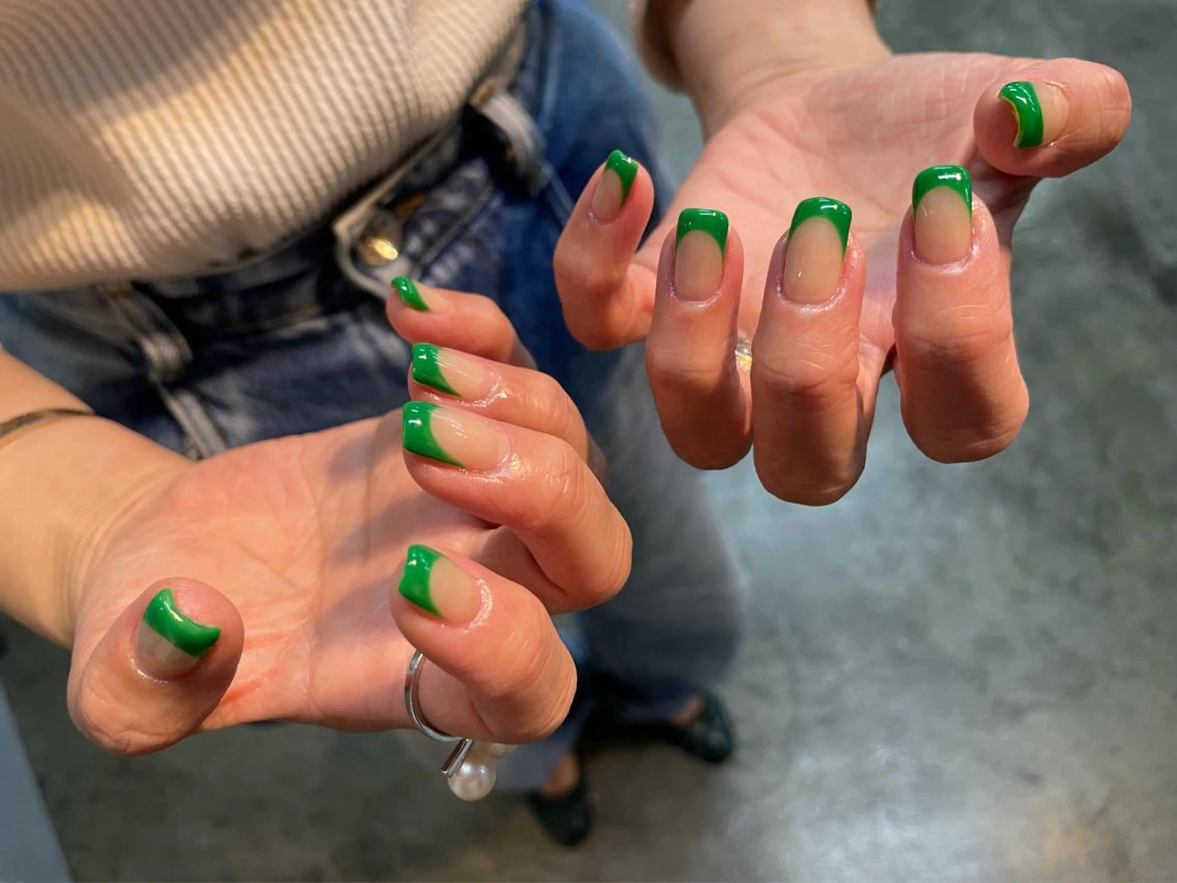 【 オフ込み 】　フレンチ ネイル♡ベースカラー有り♡の写真