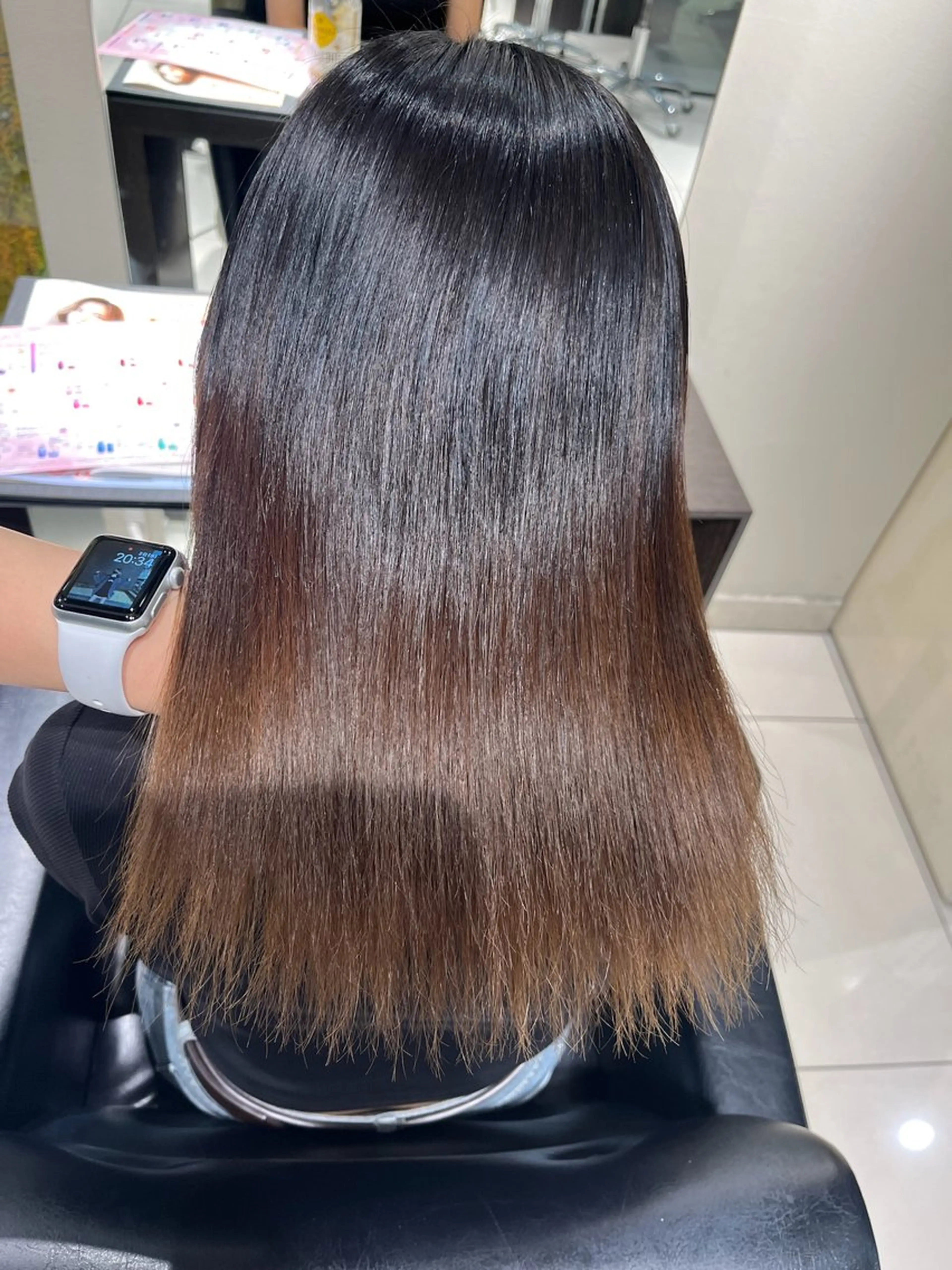 ミディアム 髪質改善/透明感カラ ー/レイヤー/あやはのヘアスタイル