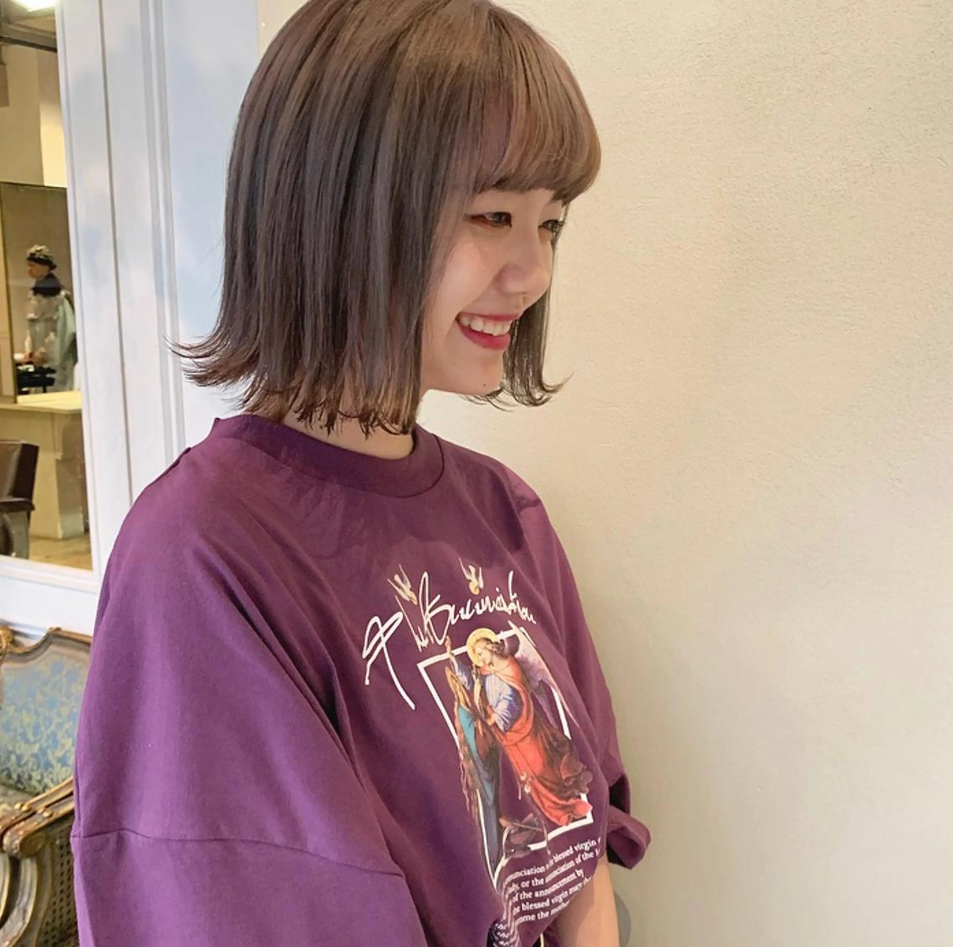 ミディアム カラー グレージュ ハイトーンカラー ボブ ベージュ🤎透明感 カラー🤎anriのヘアスタイル