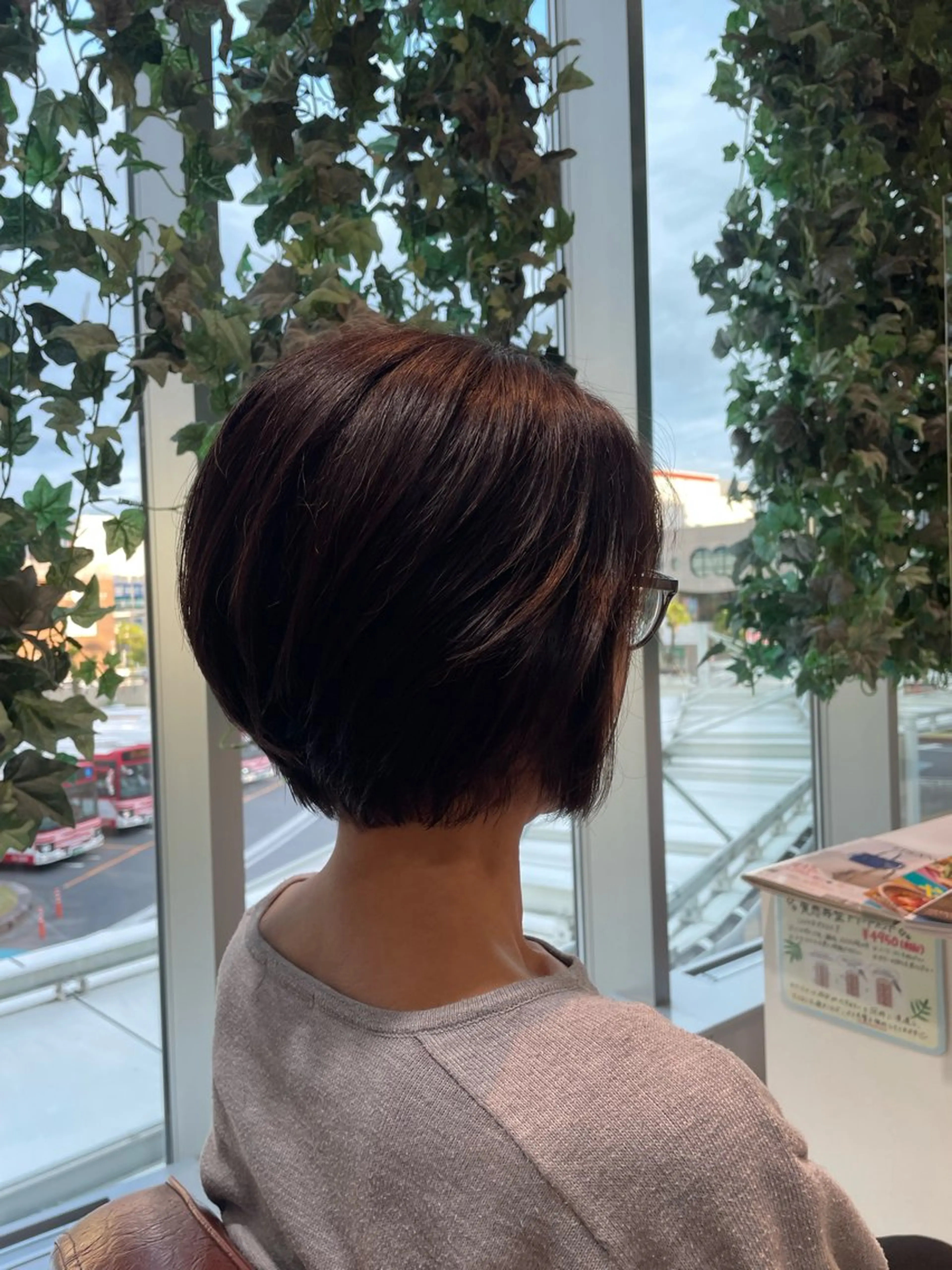 ショート 平 真亜里のヘアスタイル