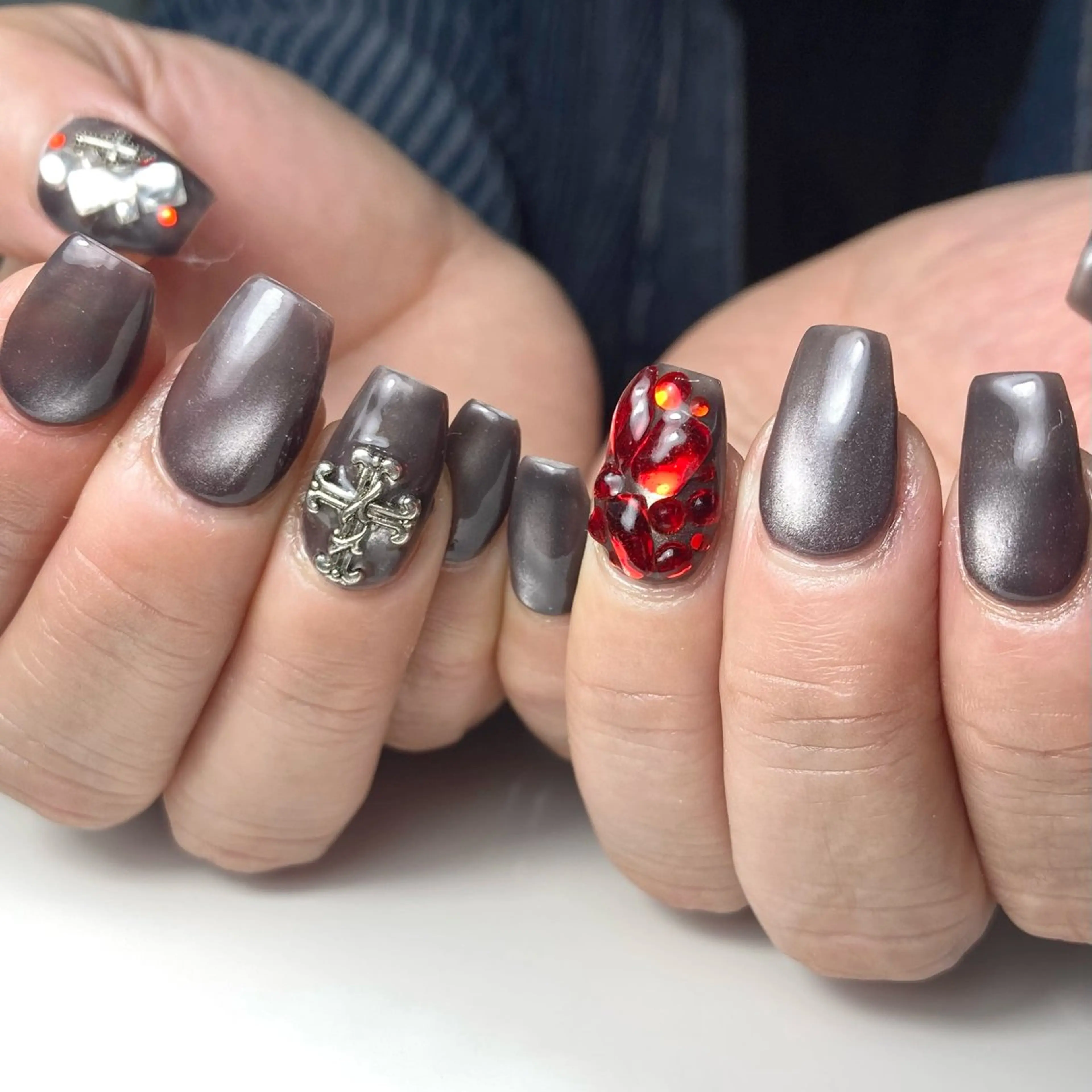 ネイル ハンドネイル Legit nail salonのネイルデザイン