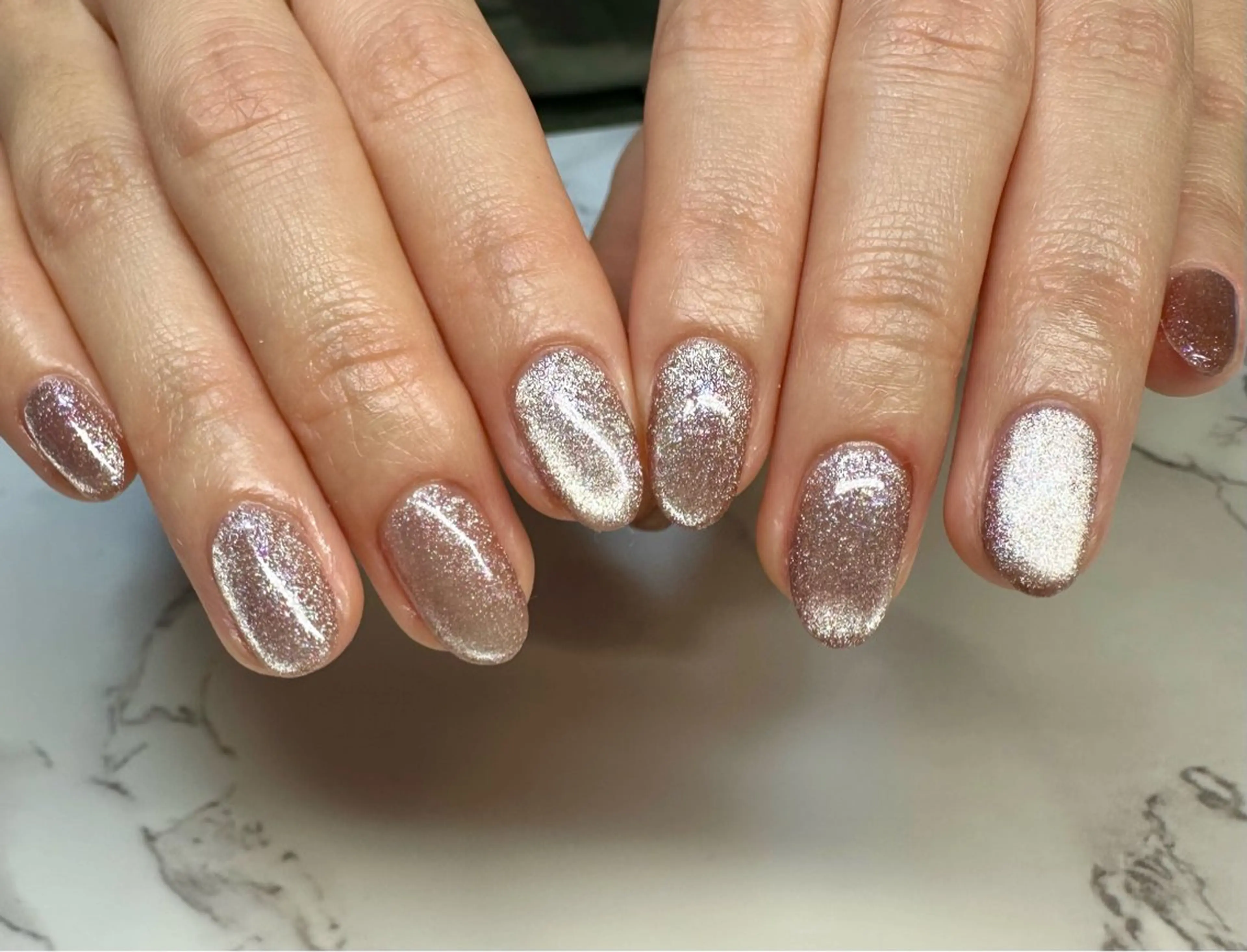 ネイル アートネイル チークネイル フレンチネイル キラキラネイル ラメ(グリッター) M.N_ nailのネイルデザイン