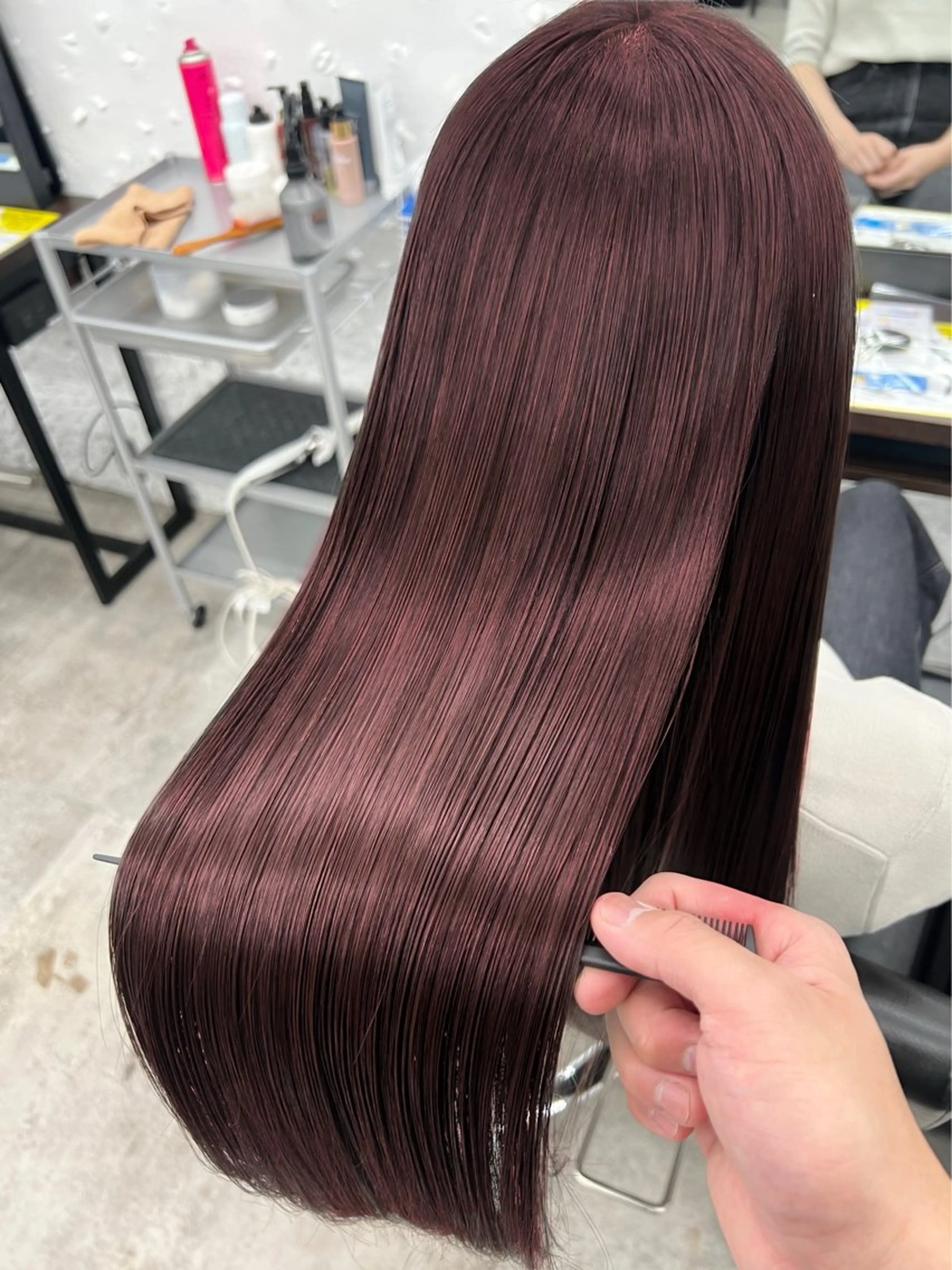 ショート カラー ブリーチ カシス ブリーチなしカラー ピンクカラー トリートメント レイヤー🩰顔まわり /透明感/kanaのヘアスタイル