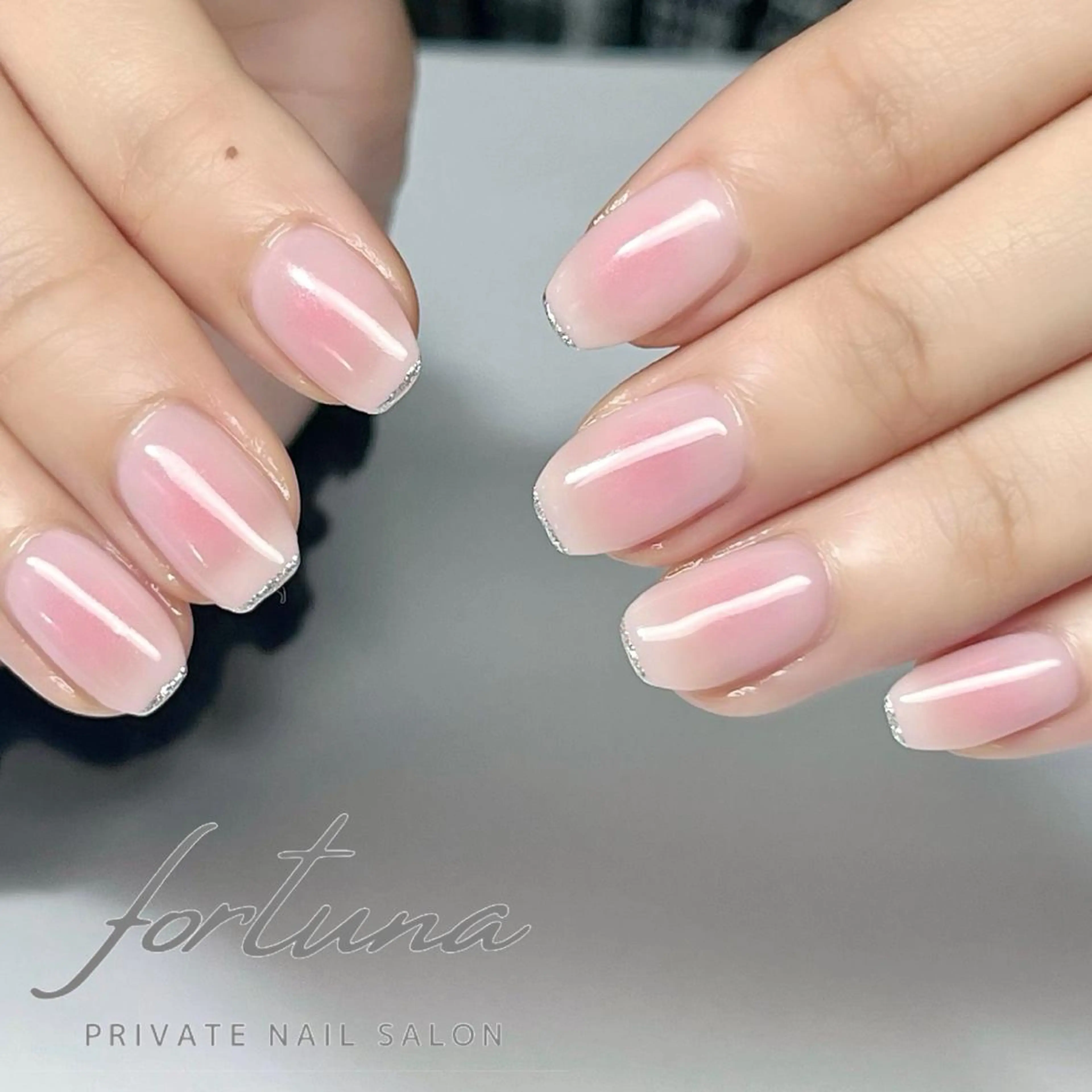 ネイル チークネイル ラメ(グリッター) fortuna 武藤裕美のネイルデザイン