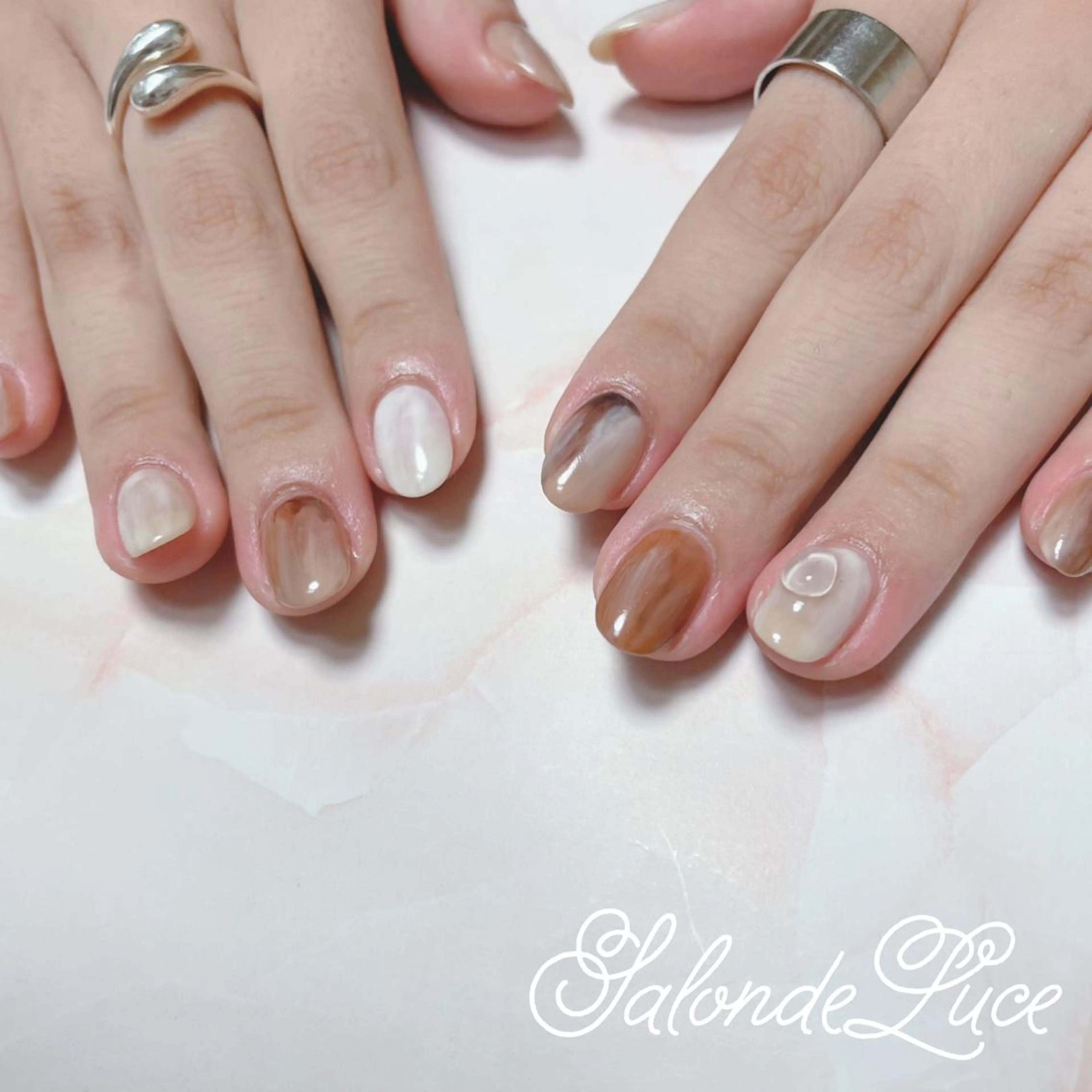 ネイル ニュアンスネイル ハンドネイル Salon de Luceのネイルデザイン